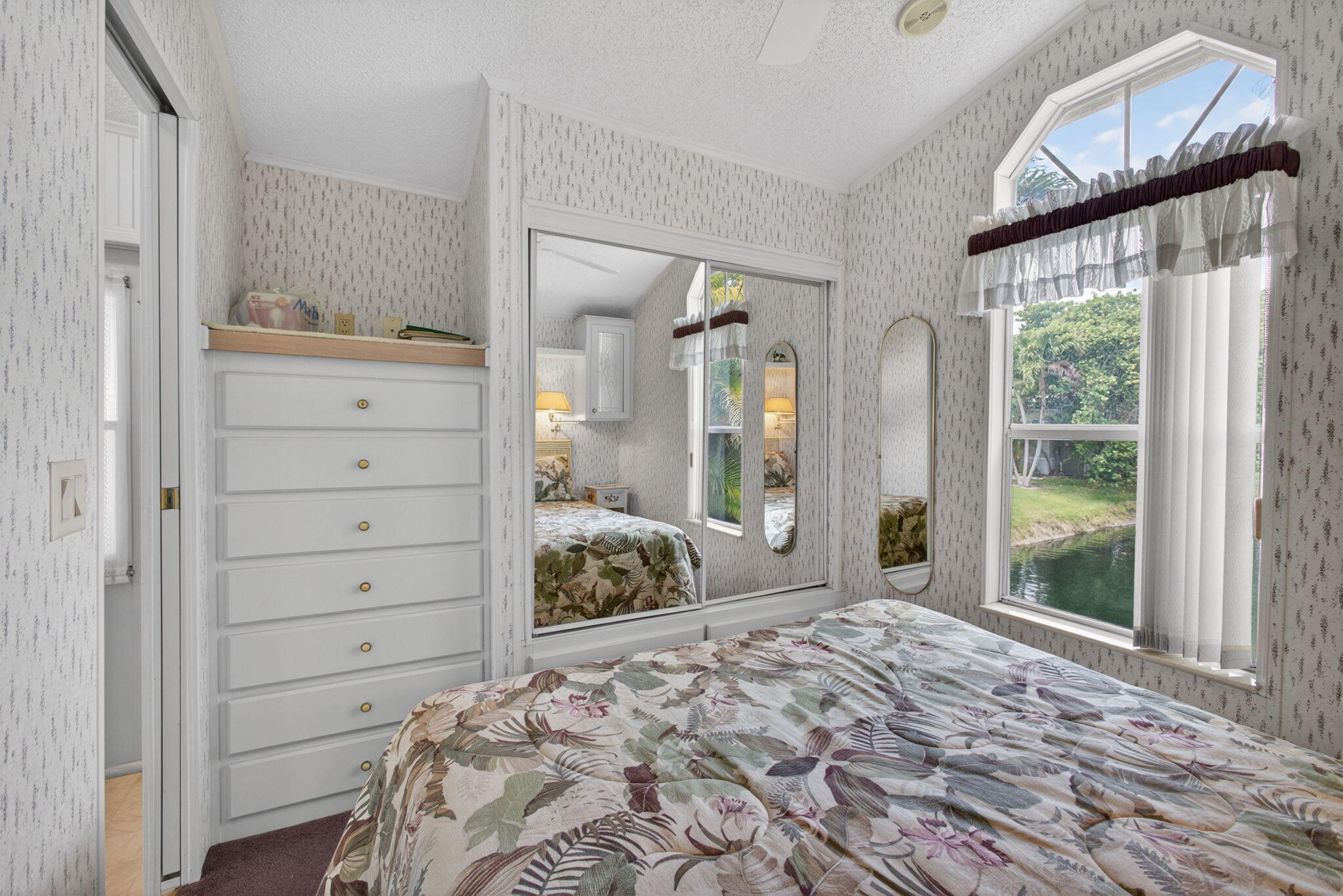 900 Juno Ocean Walk A71 Property Photo 13