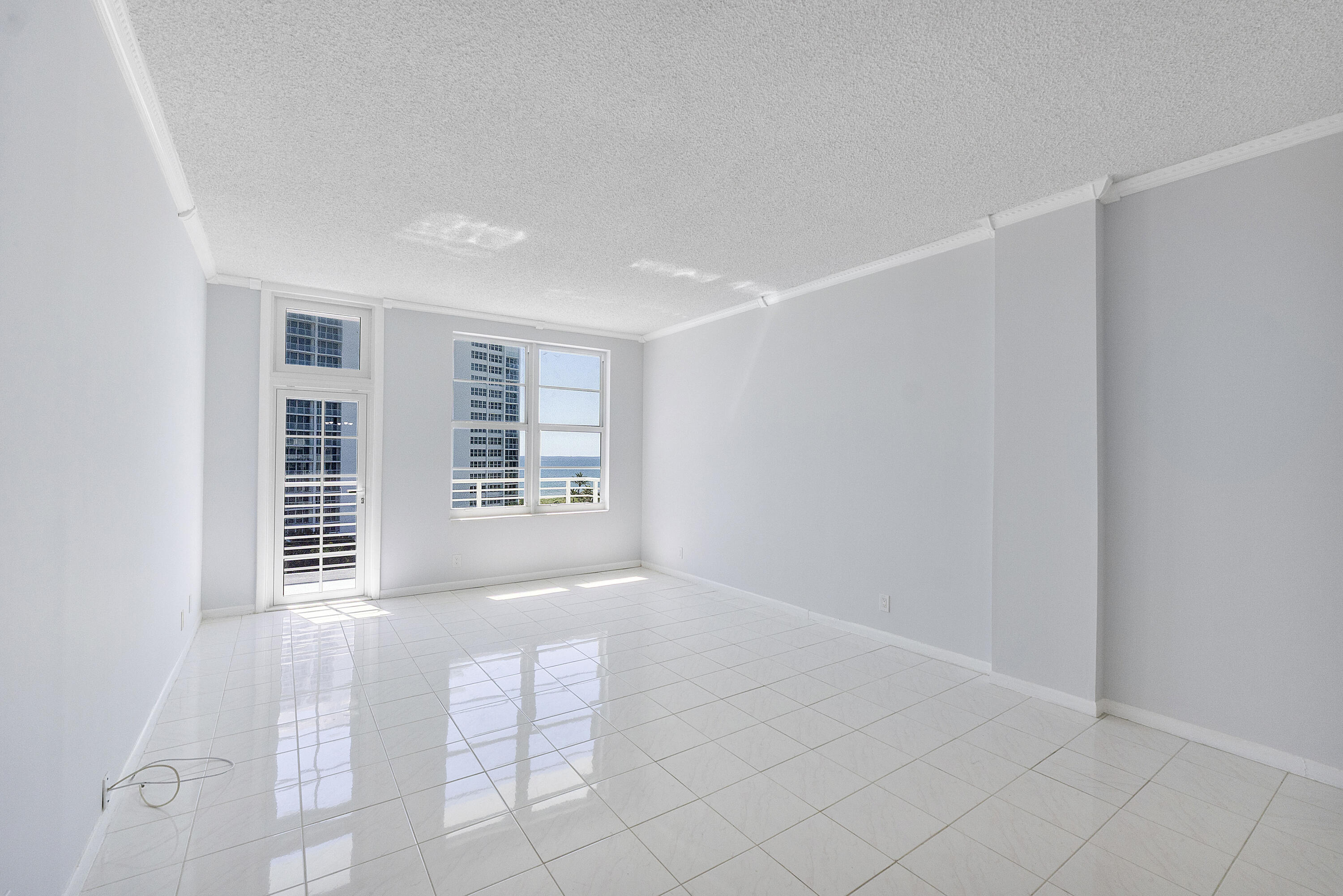 2851 S Ocean Boulevard 7 E Property Photo 2