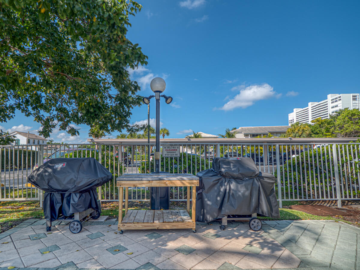 2851 S Ocean Boulevard 7 E Property Photo 26