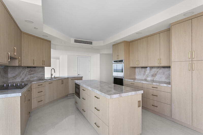 1700 S Ocean Boulevard 15c Property Photo 5