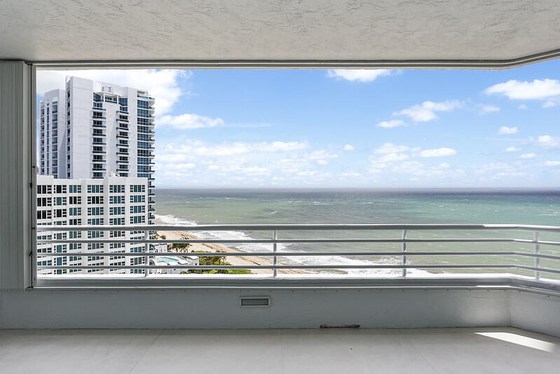 1700 S Ocean Boulevard 15c Property Photo 17
