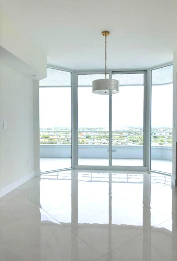 1700 S Ocean Boulevard 15c Property Photo 20