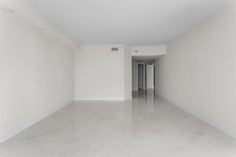 1700 S Ocean Boulevard 15c Property Photo 26