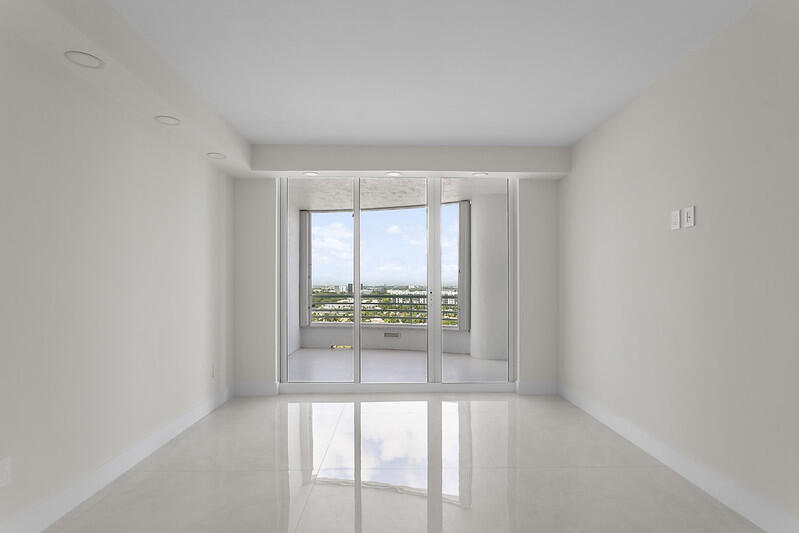 1700 S Ocean Boulevard 15c Property Photo 30