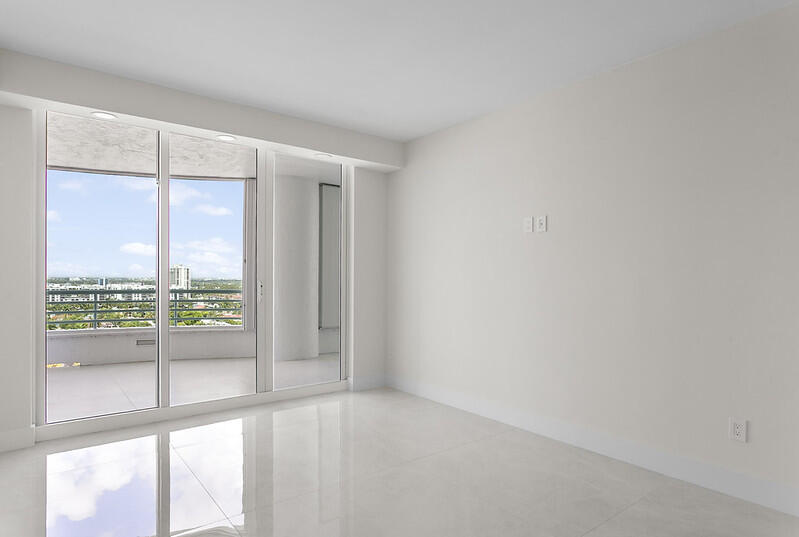 1700 S Ocean Boulevard 15c Property Photo 31