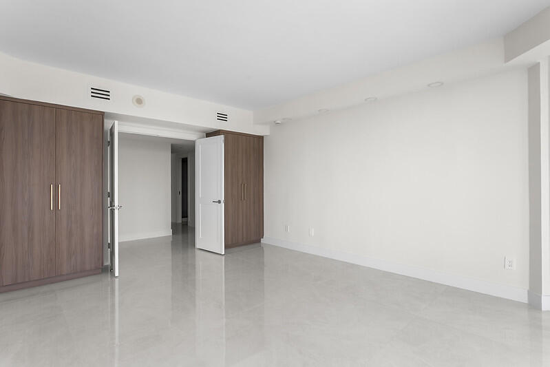 1700 S Ocean Boulevard 15c Property Photo 35