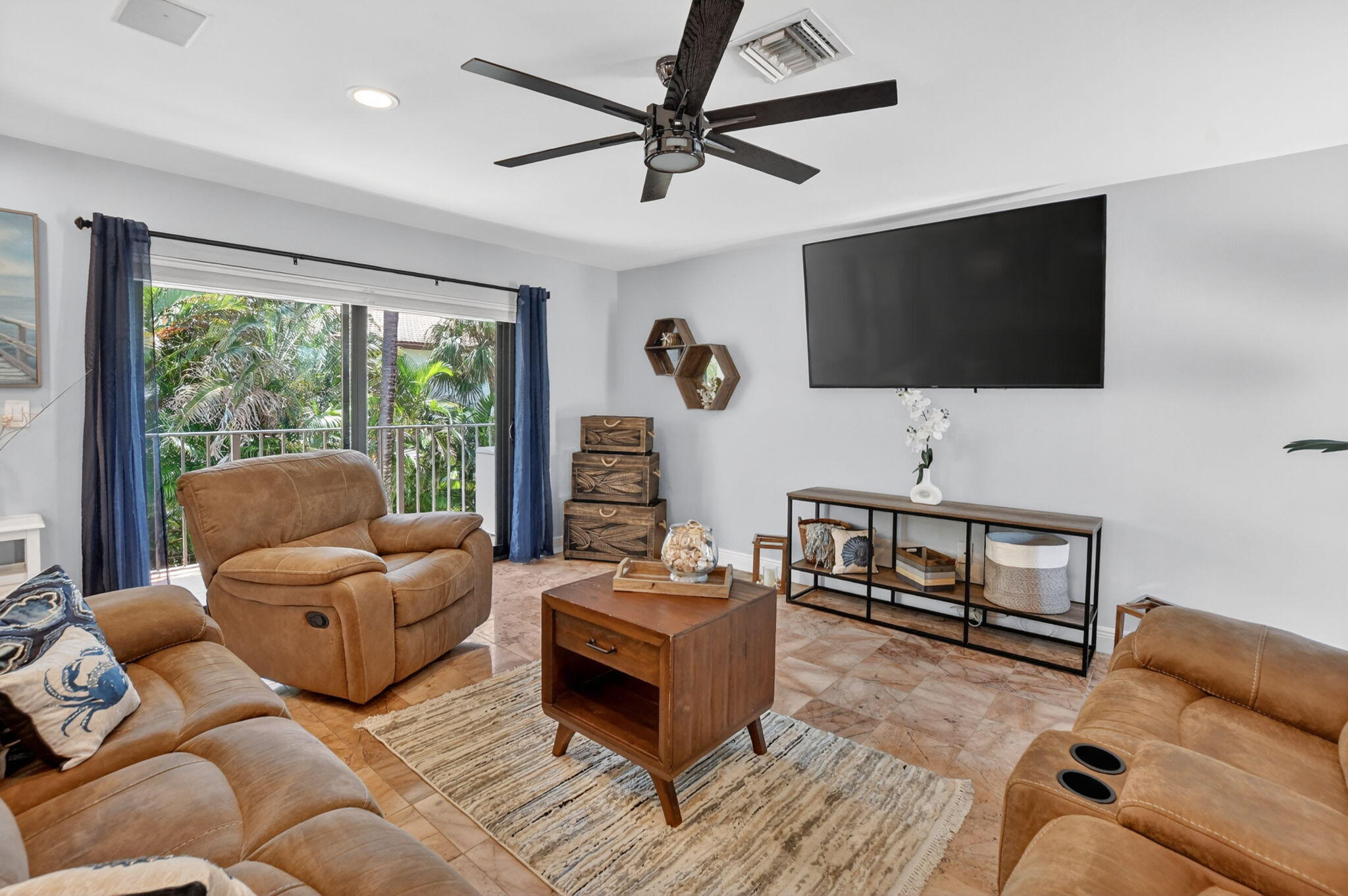 4310 S Ocean Boulevard B Property Photo 10