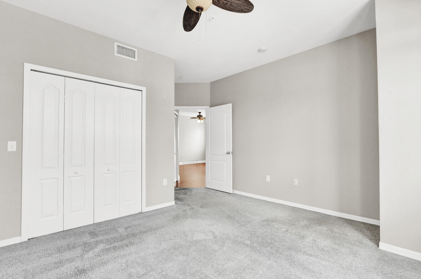 11037 Legacy Boulevard 302 Property Photo 21