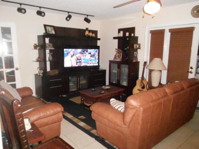 54 Matador Lane Property Photo 3