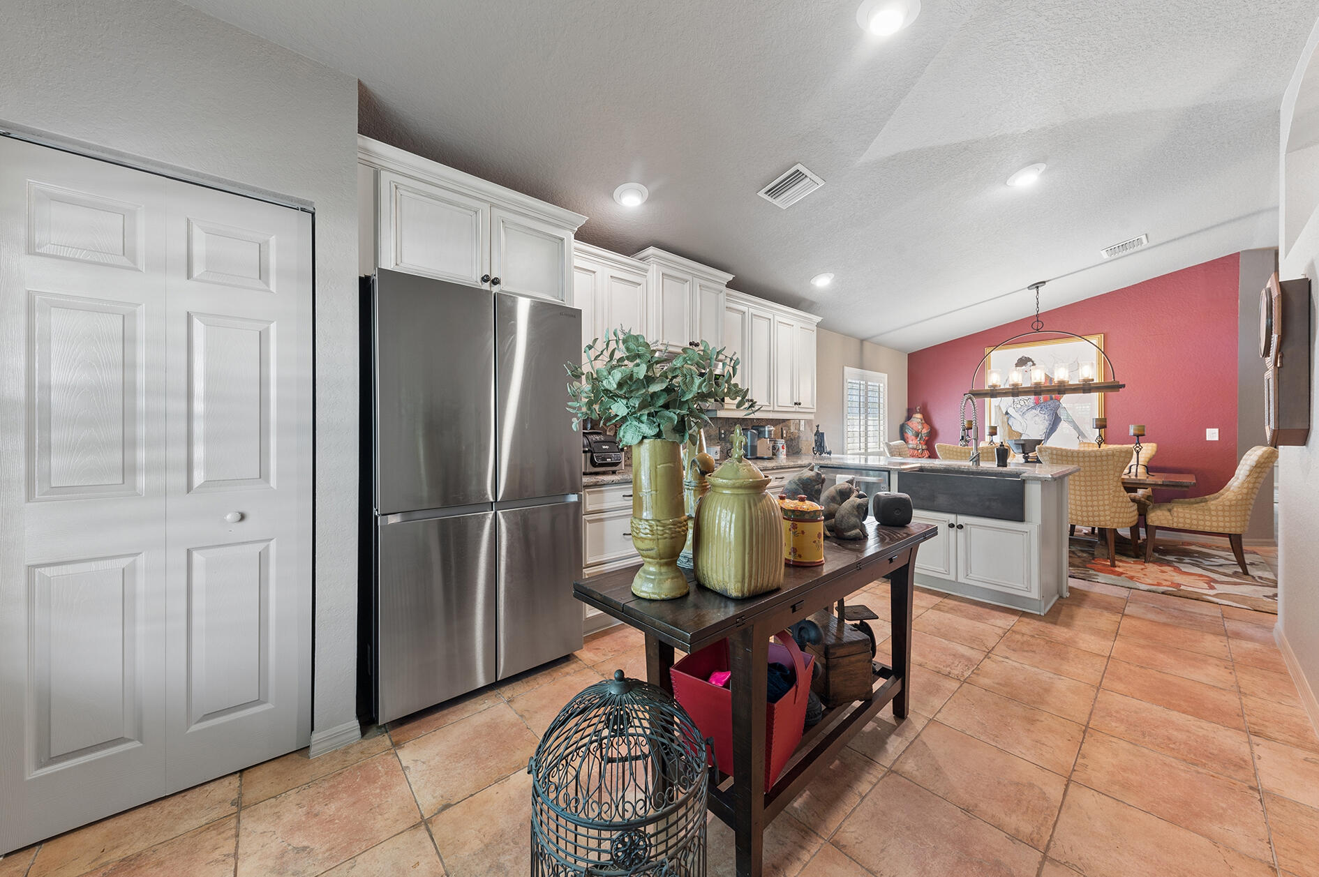 5318 Vernio Lane Property Photo 3
