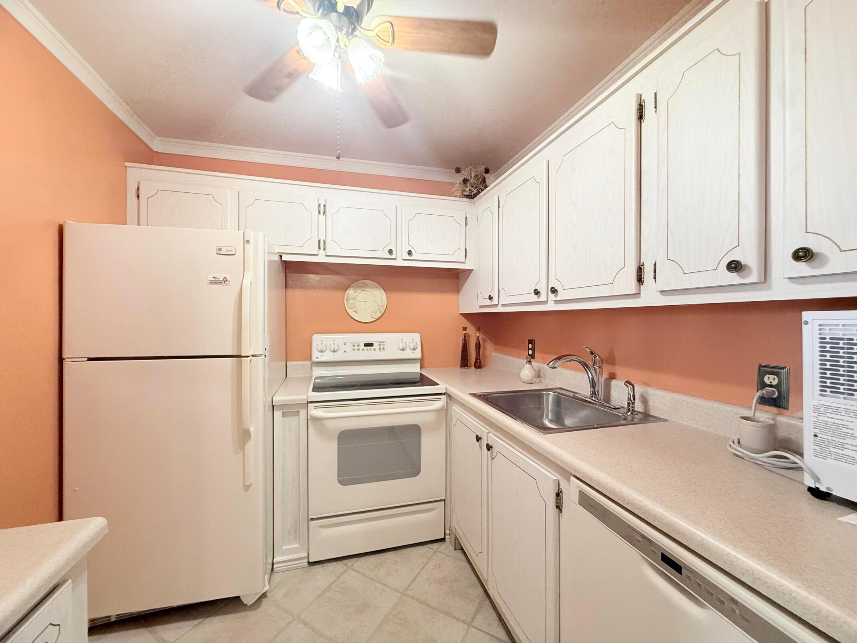 165 Tilford H 165 Property Photo 10