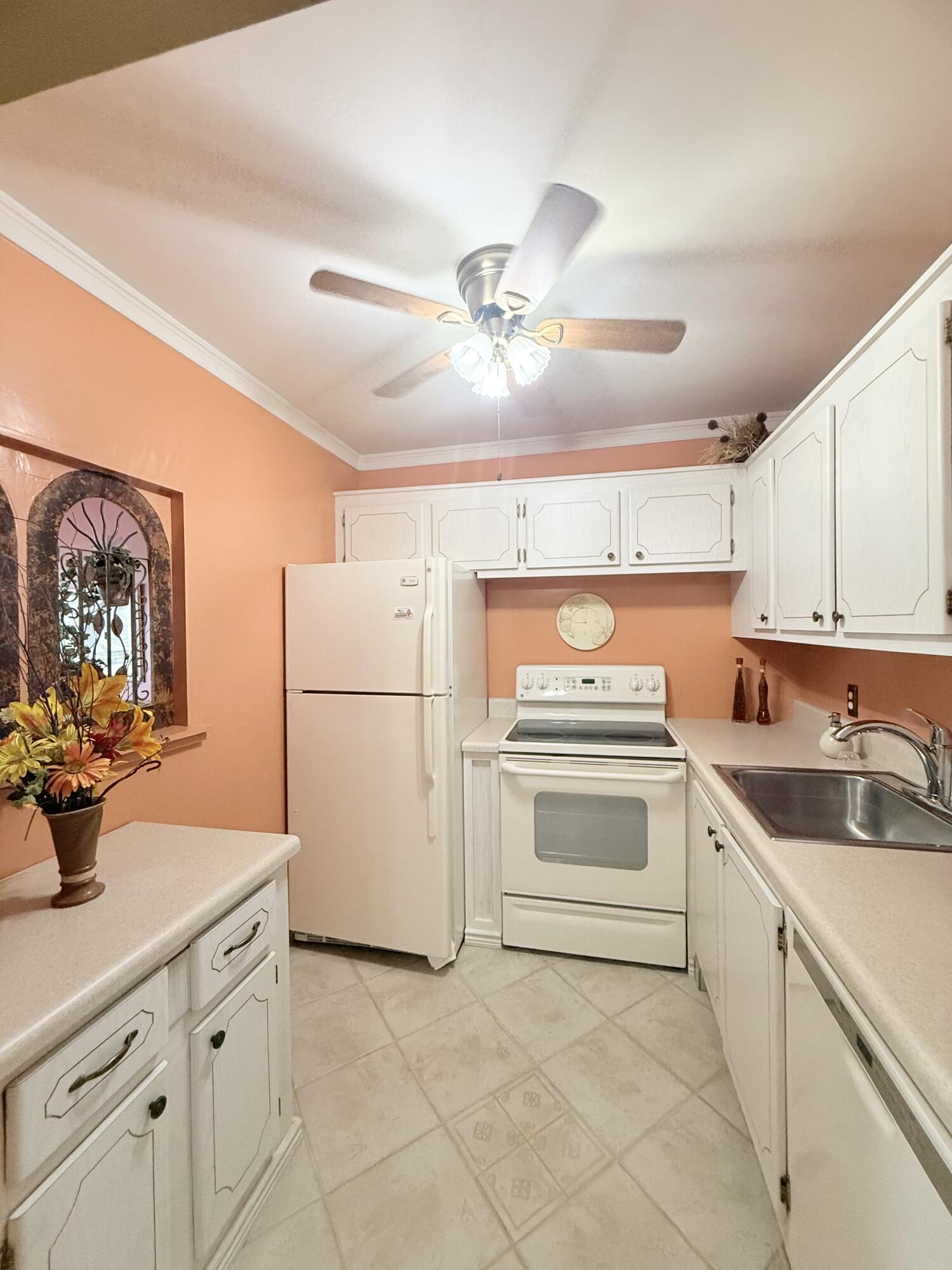 165 Tilford H 165 Property Photo 11