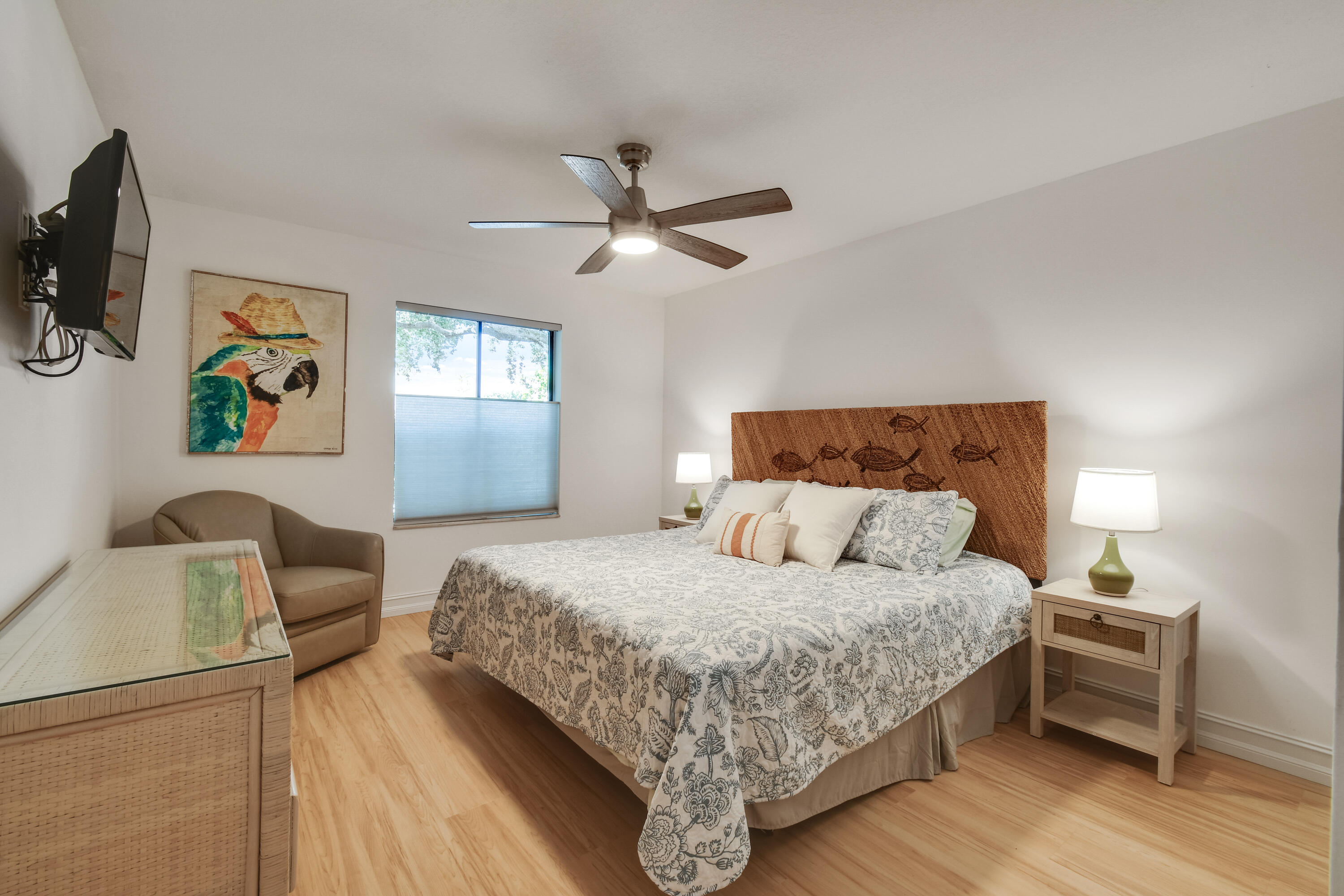 137 Harbourside Circle Property Photo 17