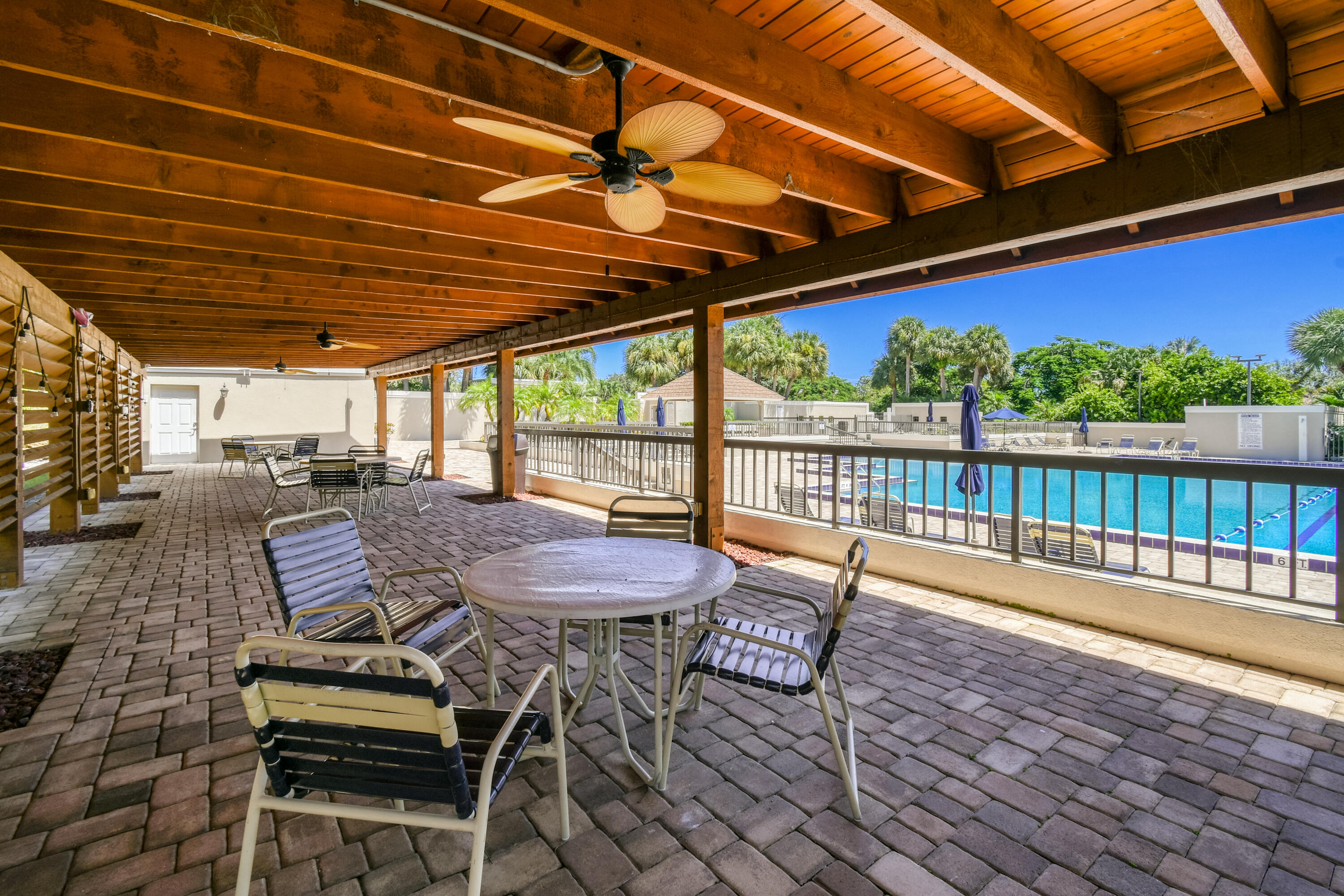 137 Harbourside Circle Property Photo 35