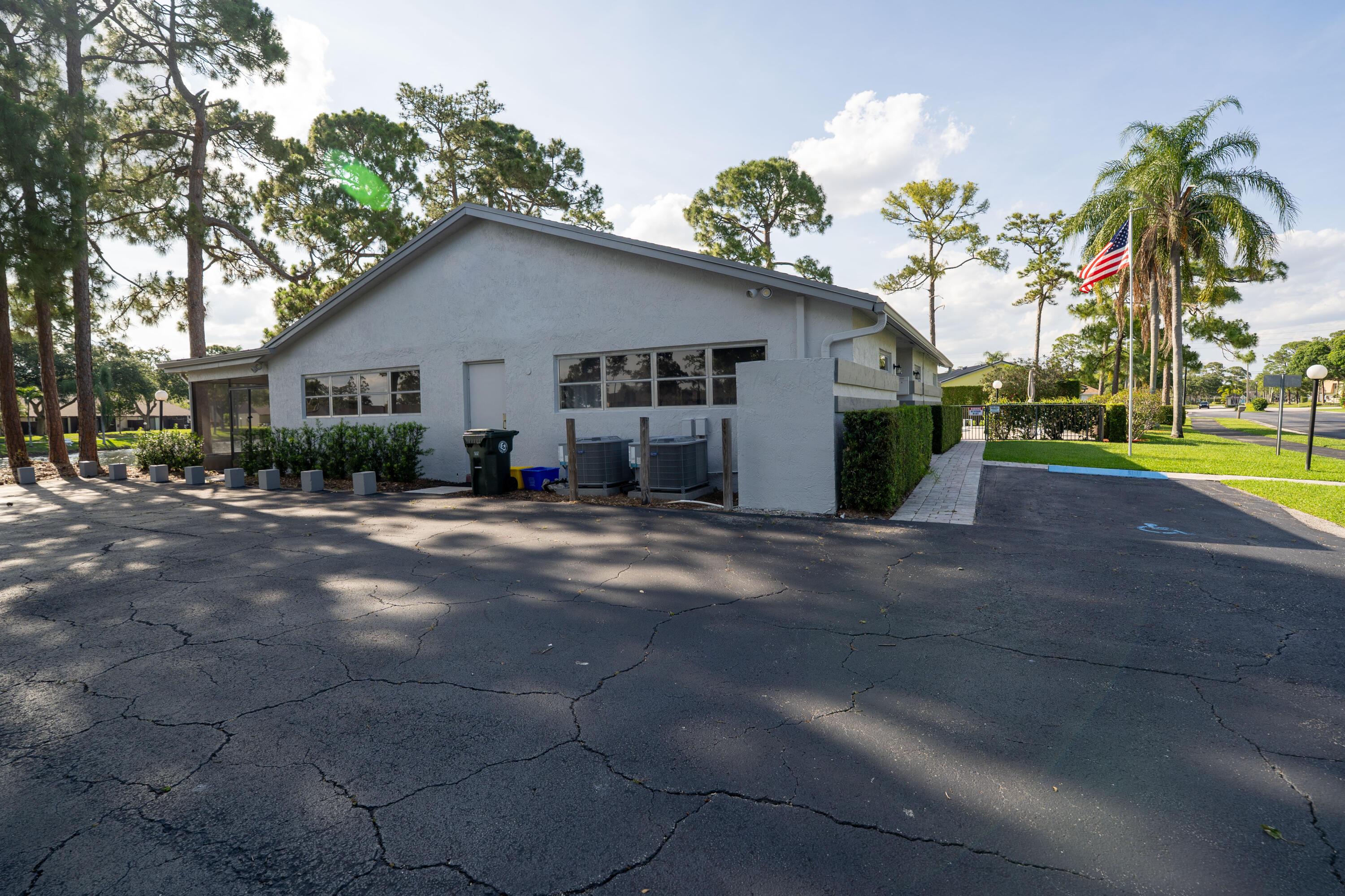 6121 Rainbow Circle Property Photo 41
