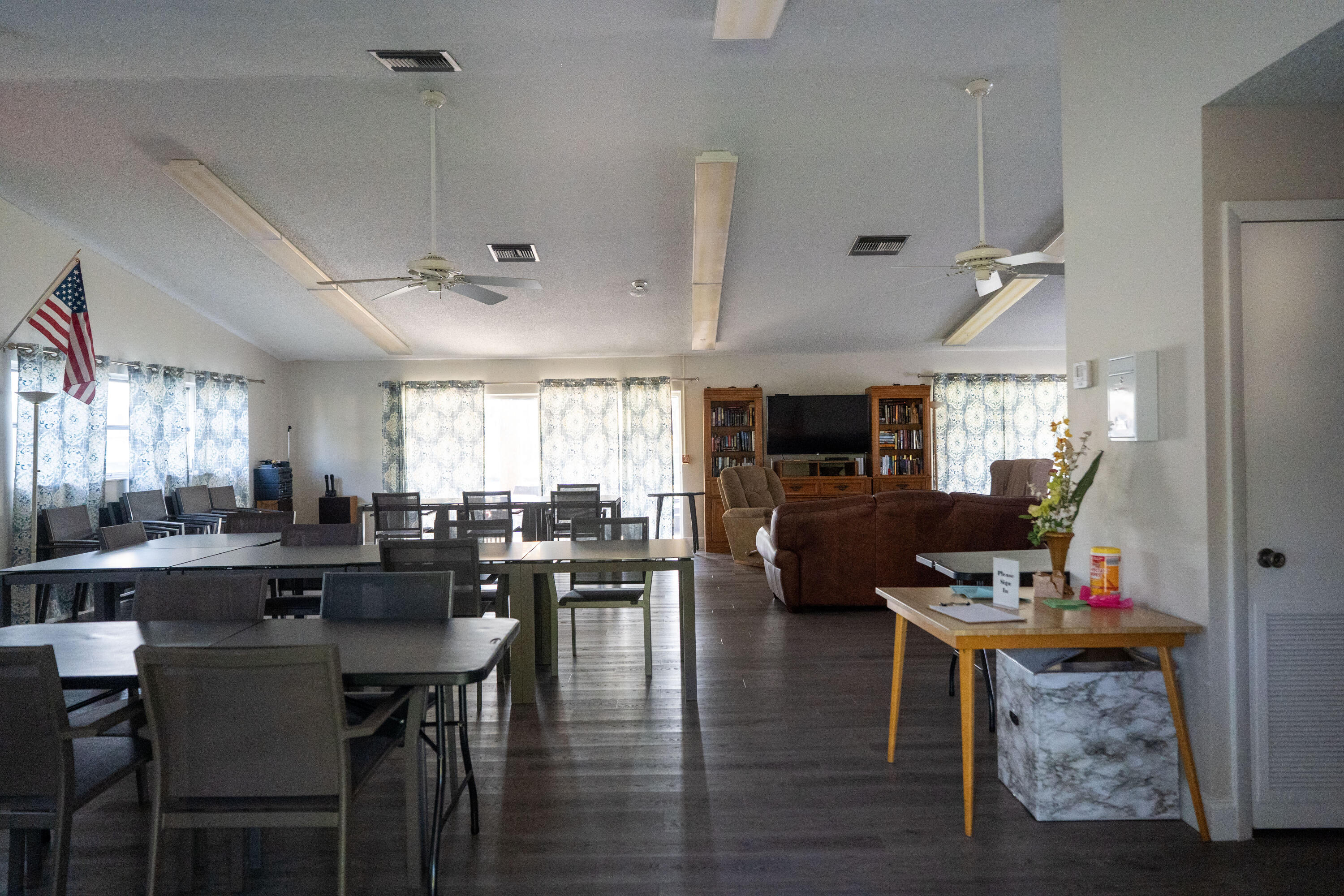 6121 Rainbow Circle Property Photo 43