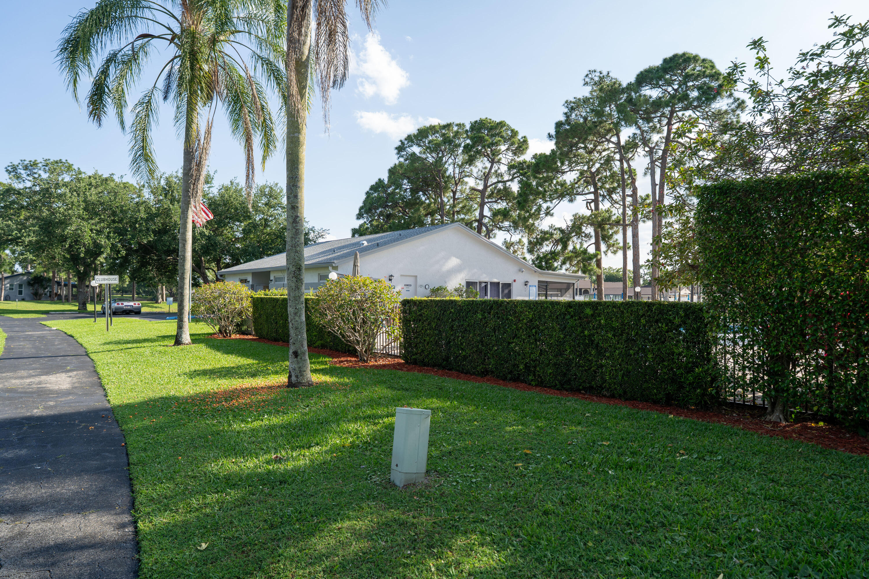 6121 Rainbow Circle Property Photo 44
