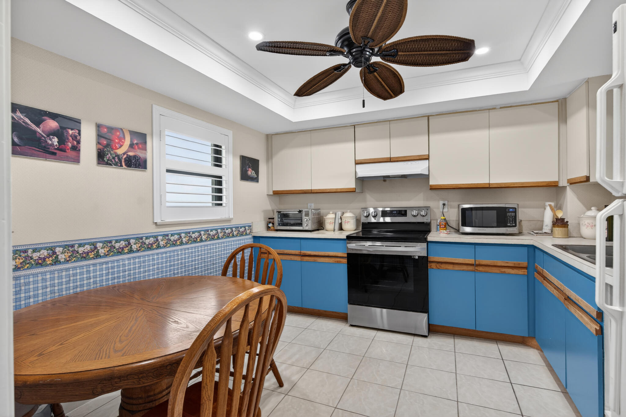 801 S Ocean Drive 802 Property Photo 10