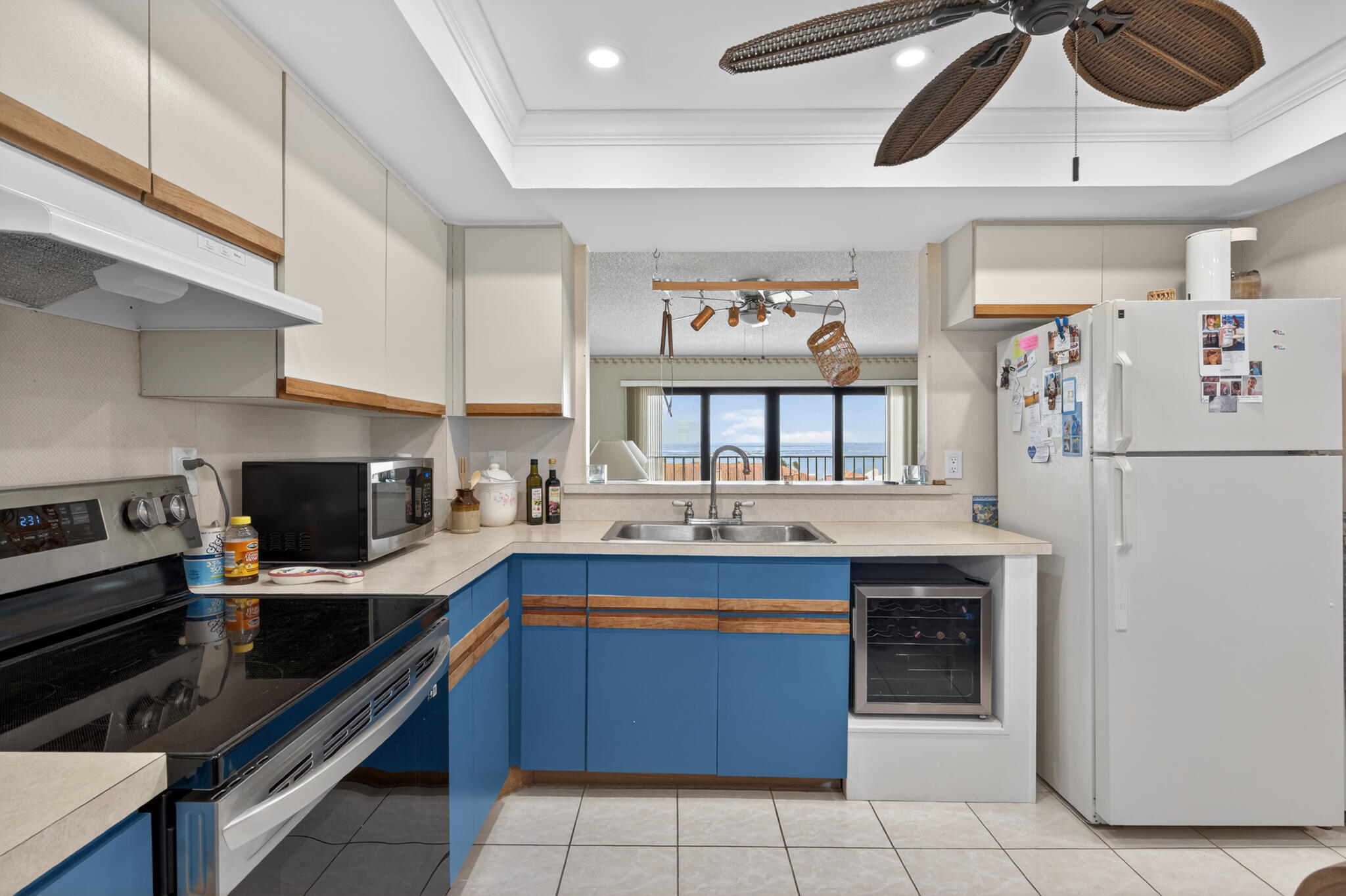 801 S Ocean Drive 802 Property Photo 11