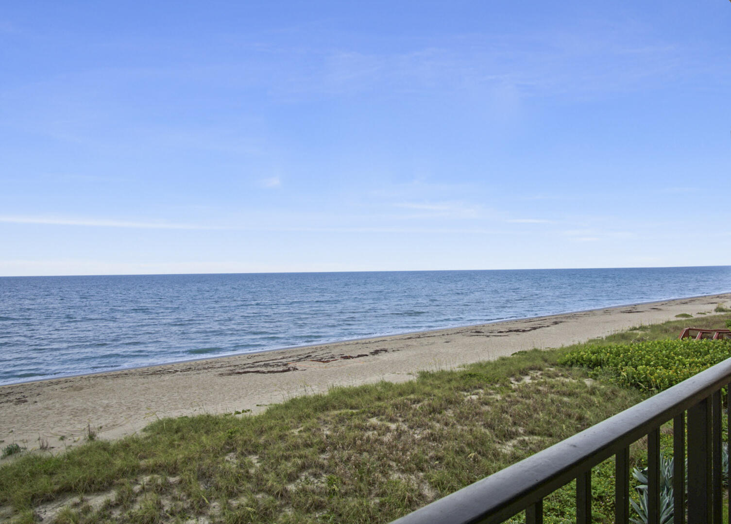 10310 S Ocean Drive 405 Property Photo 3
