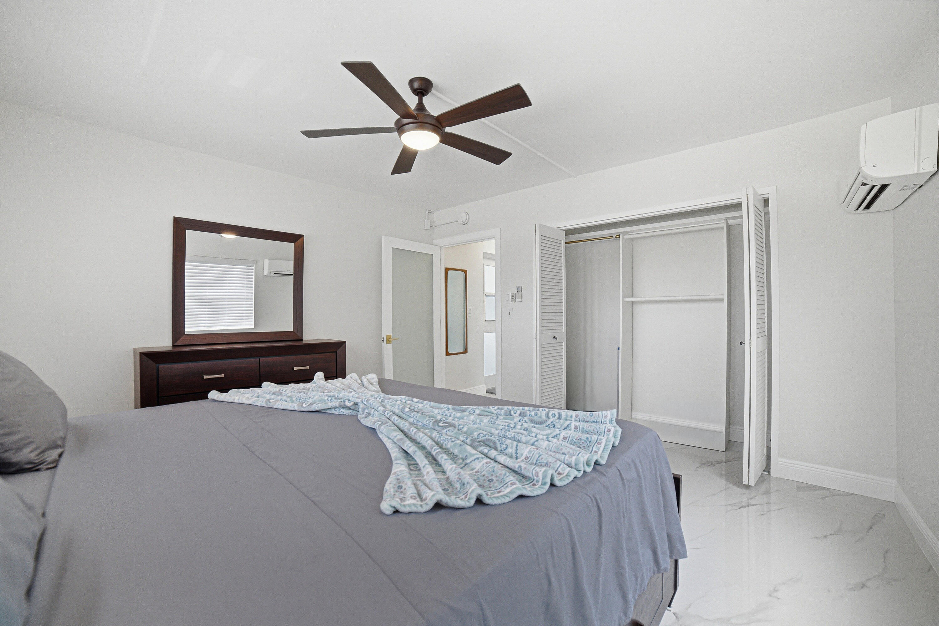 8 Briny Avenue 206 Property Photo 13