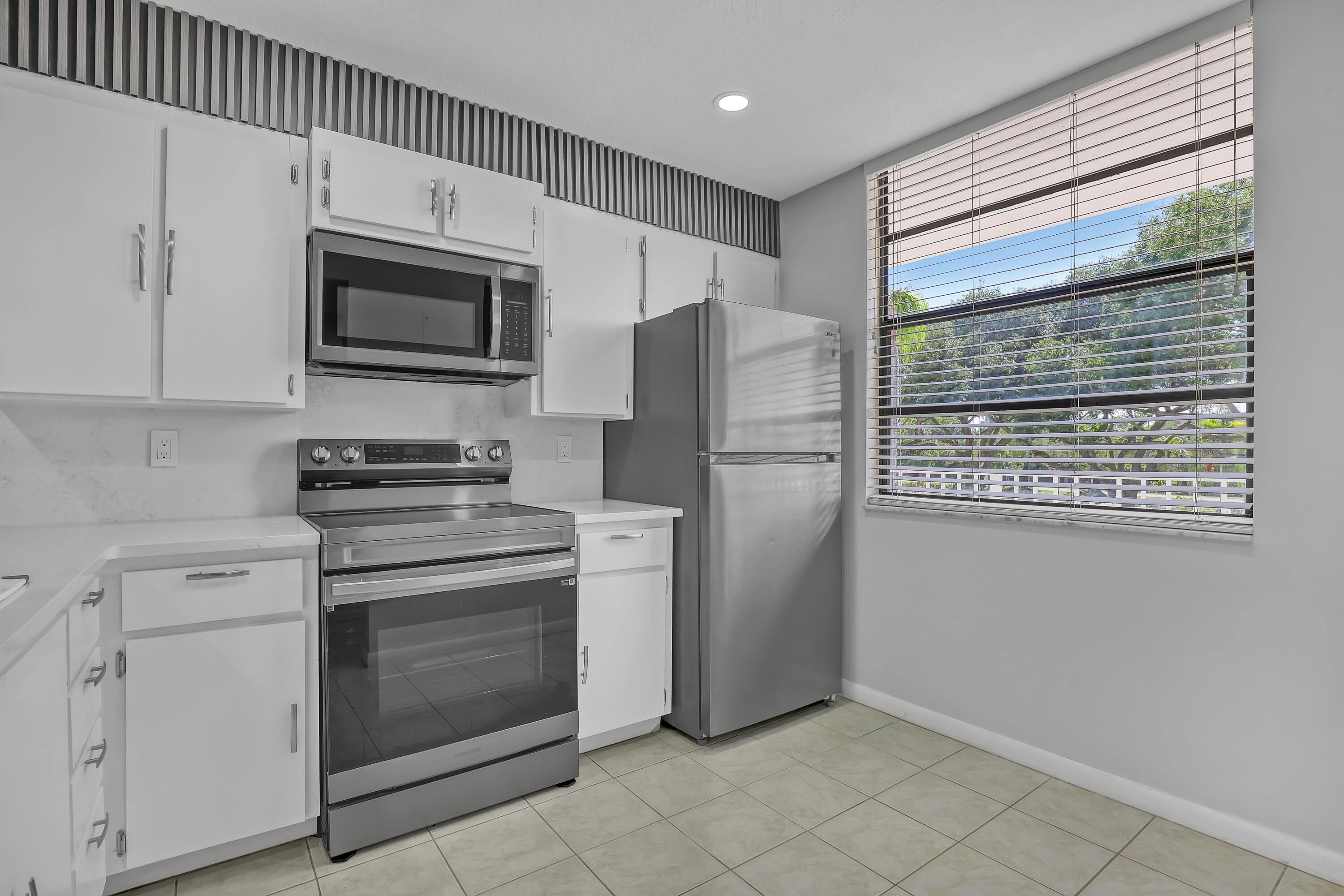3650 Whitehall Drive 201 Property Photo 14