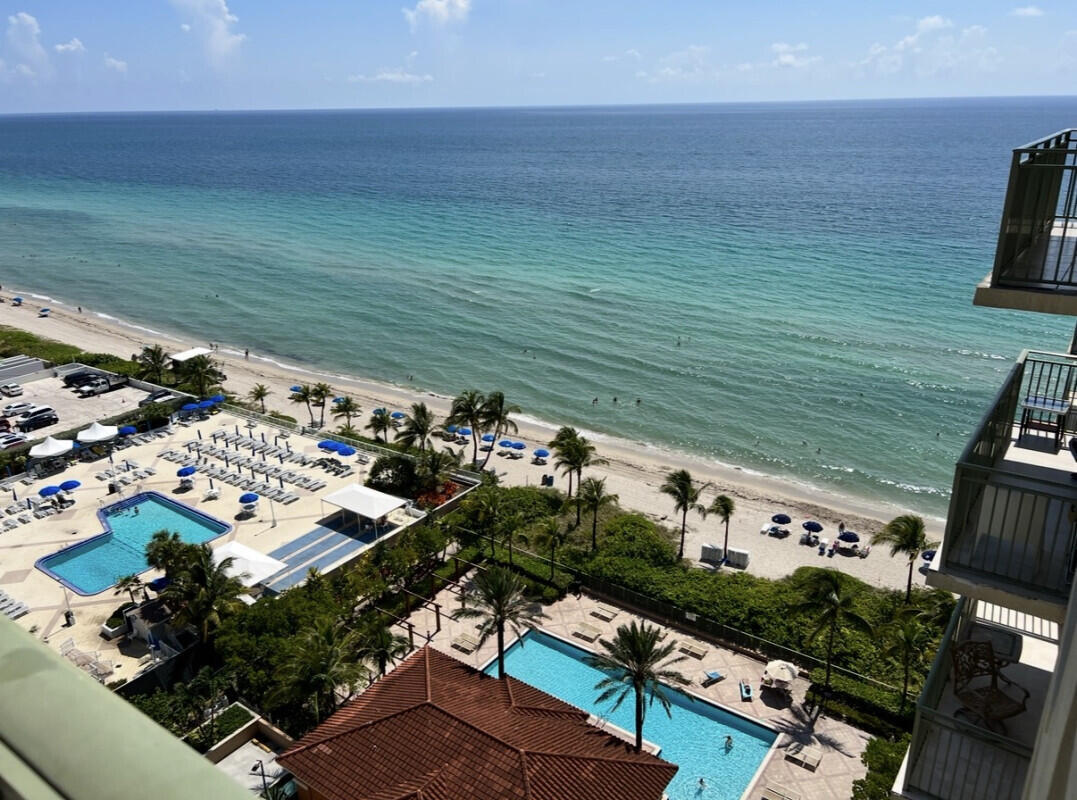 2080 S Ocean Drive 1608 Property Photo 6