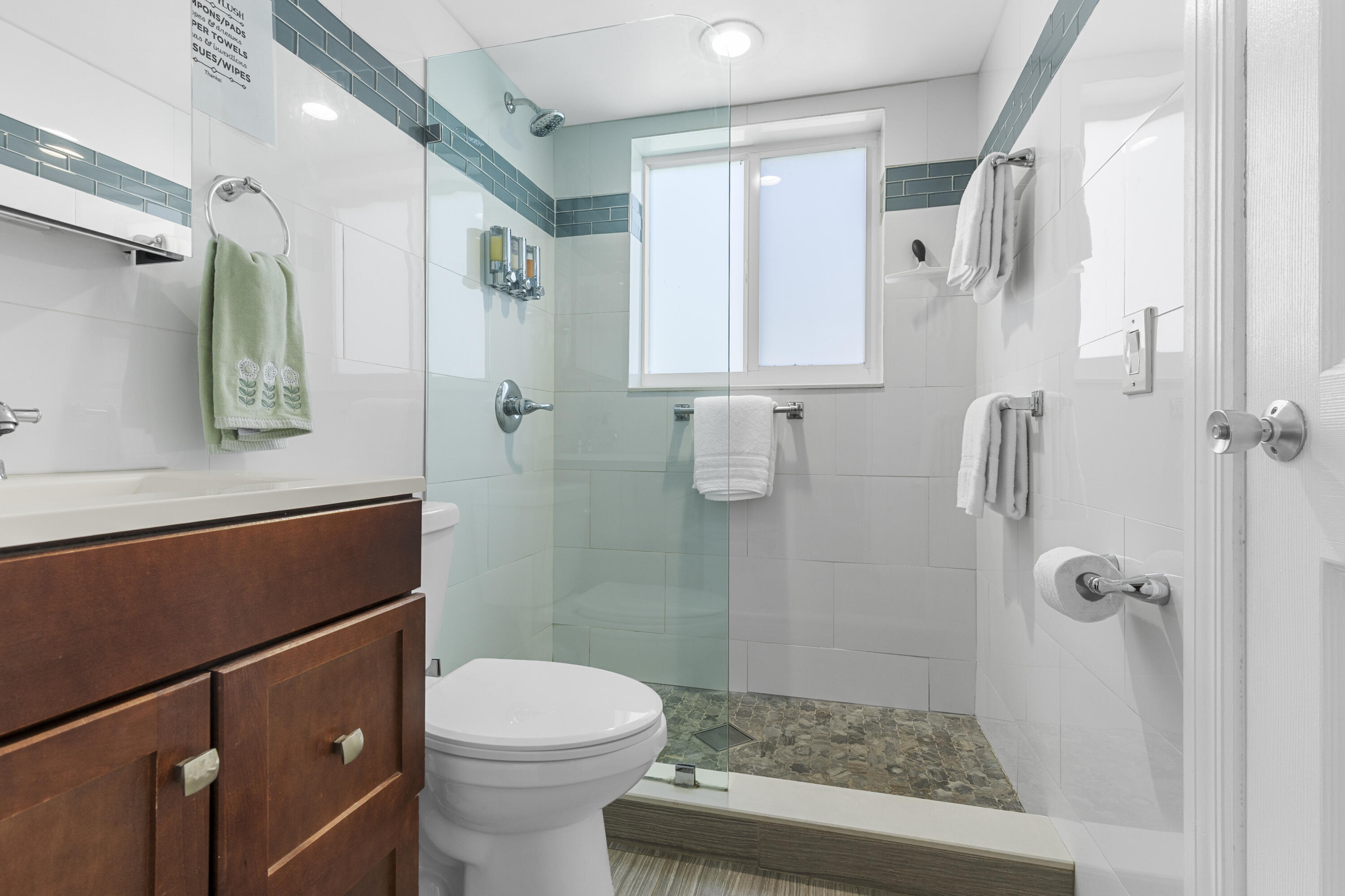 3225 Ne 16th Street 9a Property Photo 11