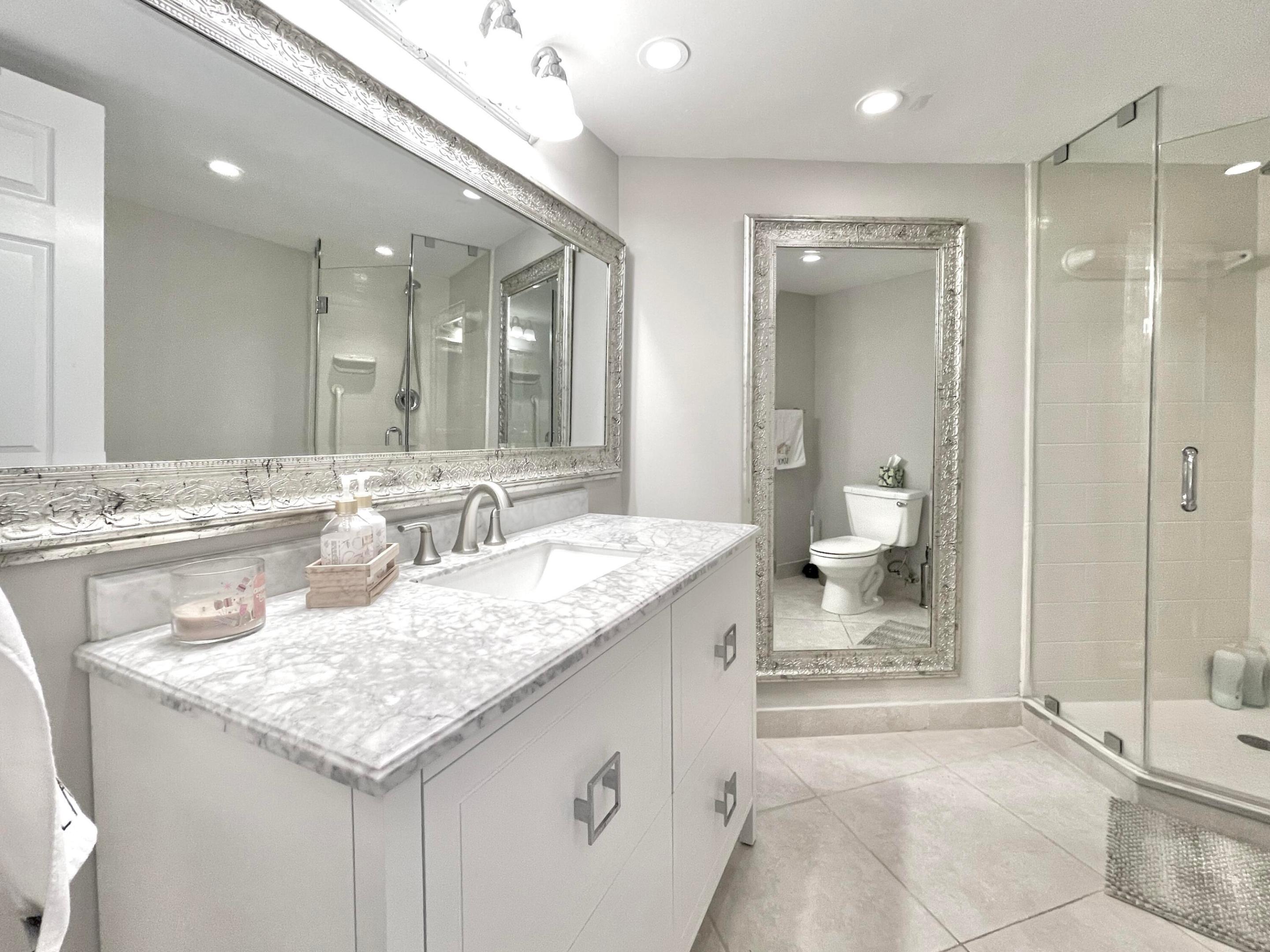 5420 N Ocean Drive 906 Property Photo 25