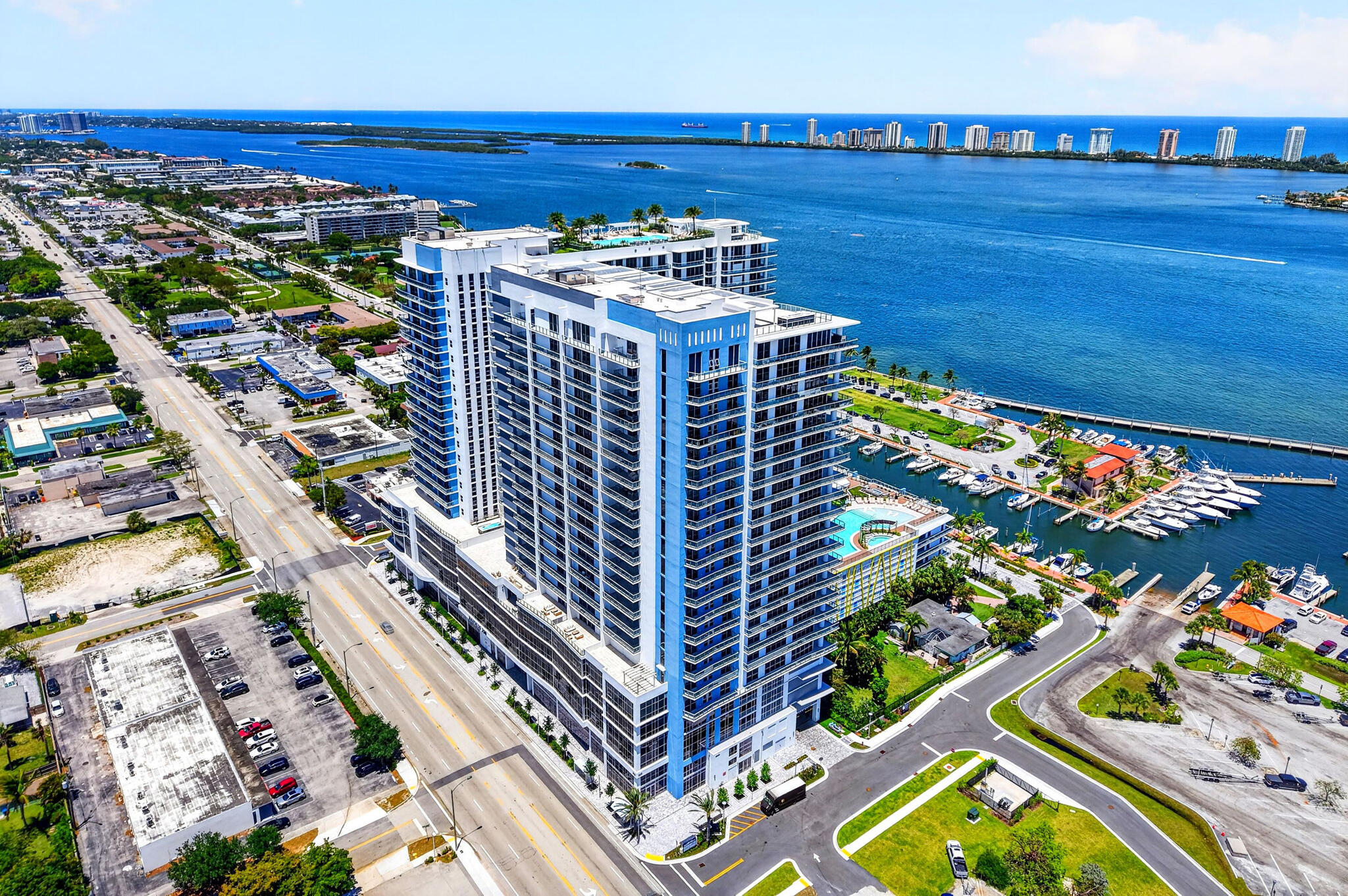 220 Lake Shore Drive 1808 Property Photo 74