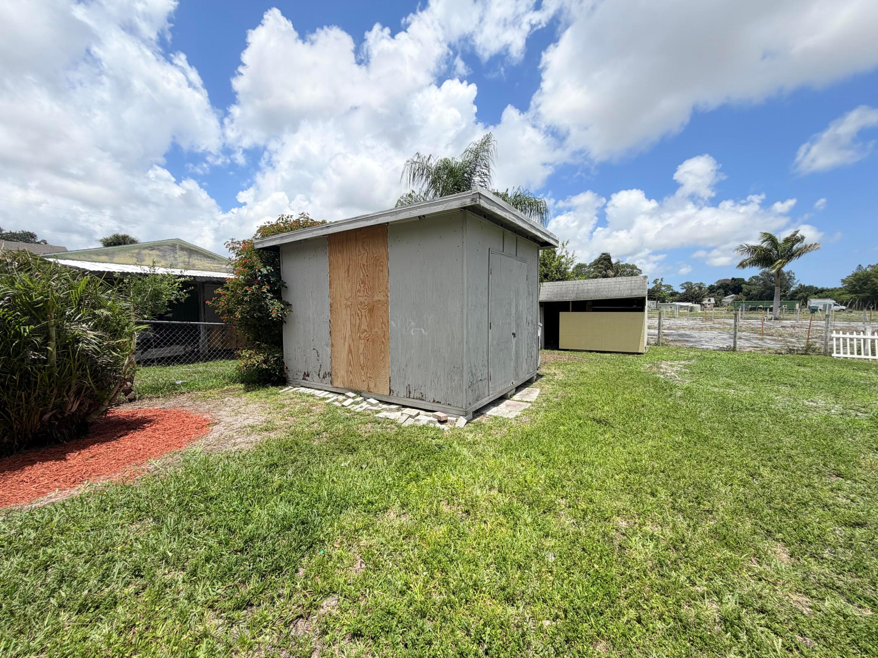 4905 Williams Road Property Photo 7