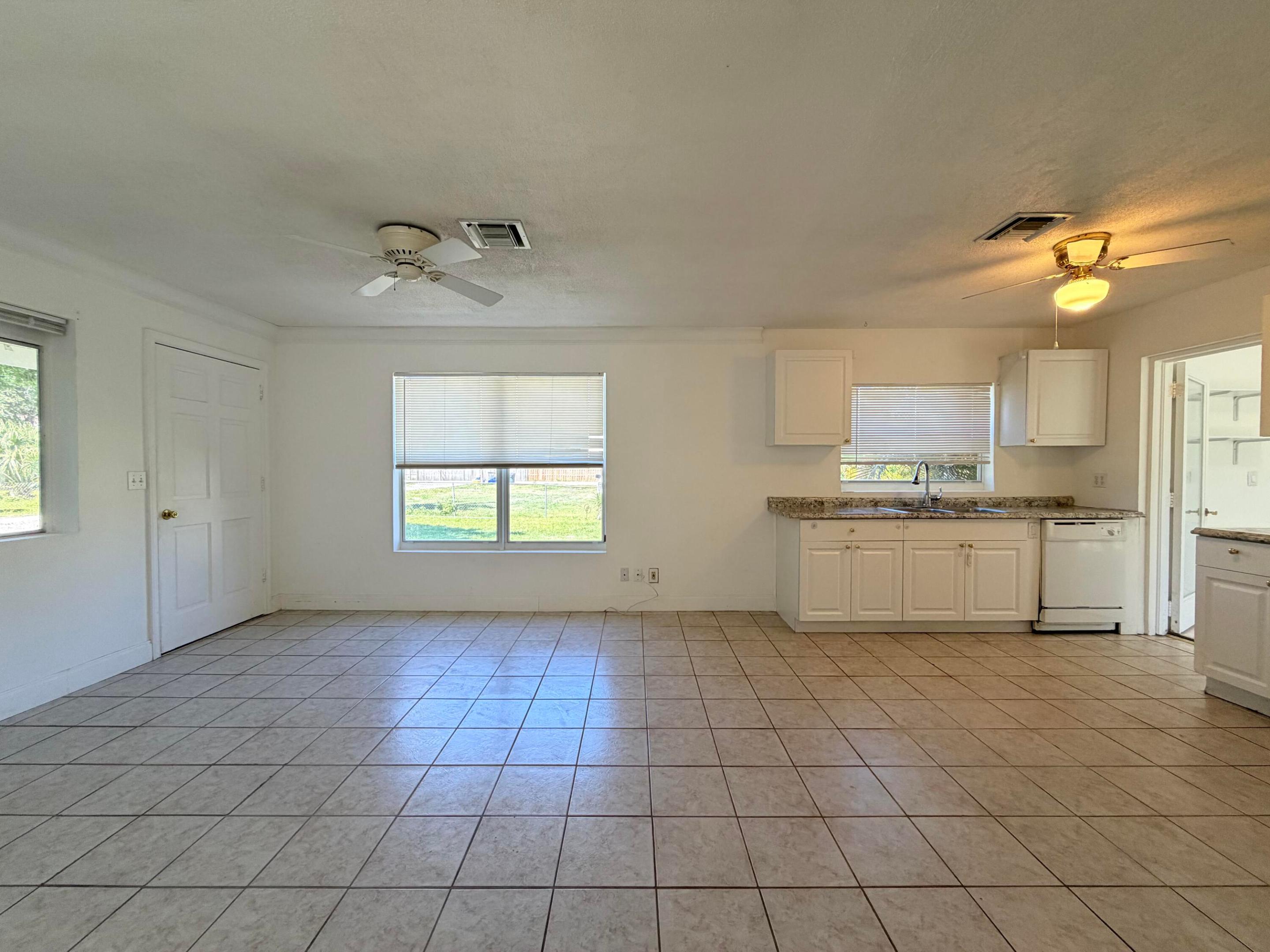 4905 Williams Road Property Photo 20