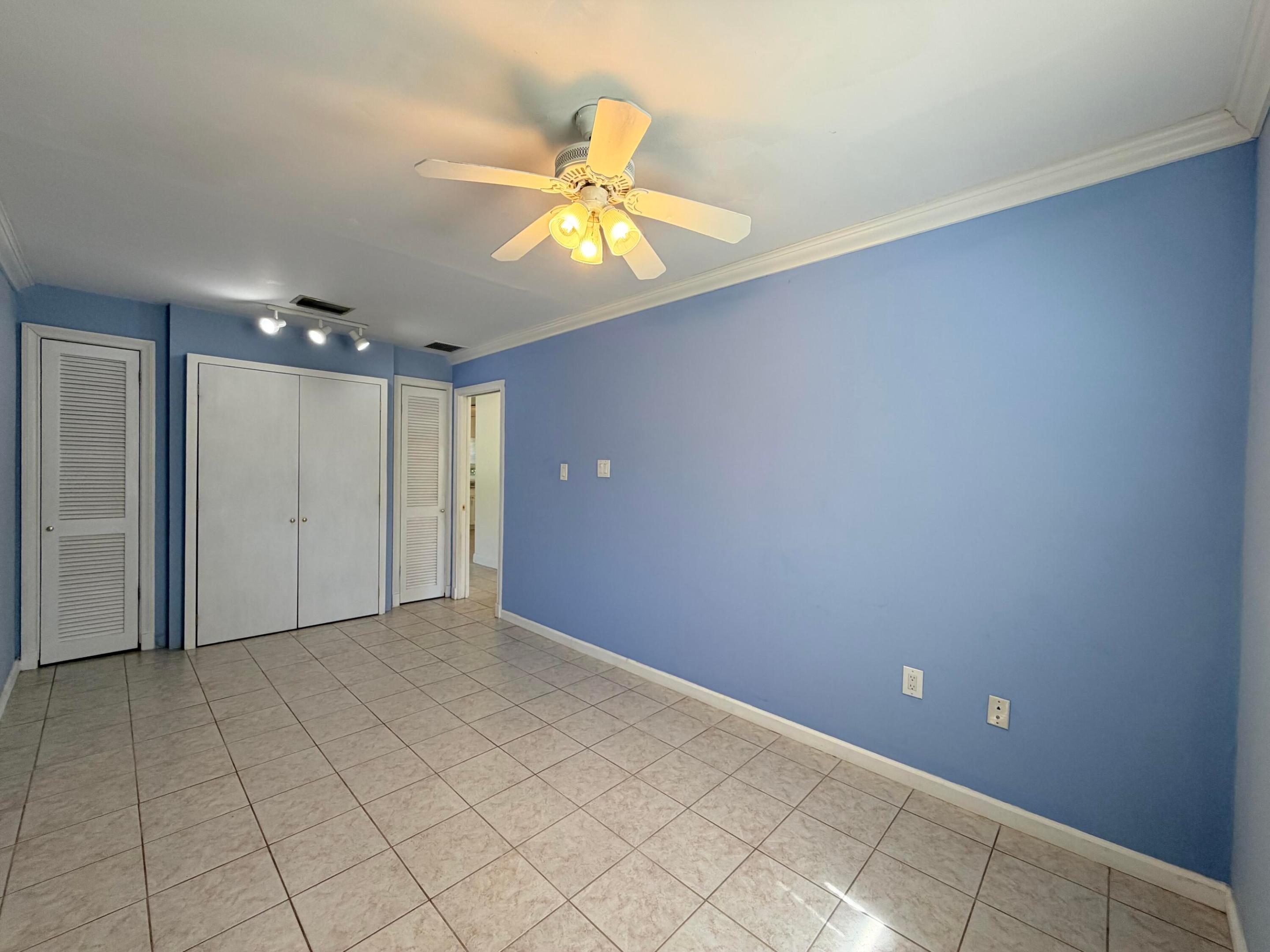 4905 Williams Road Property Photo 37