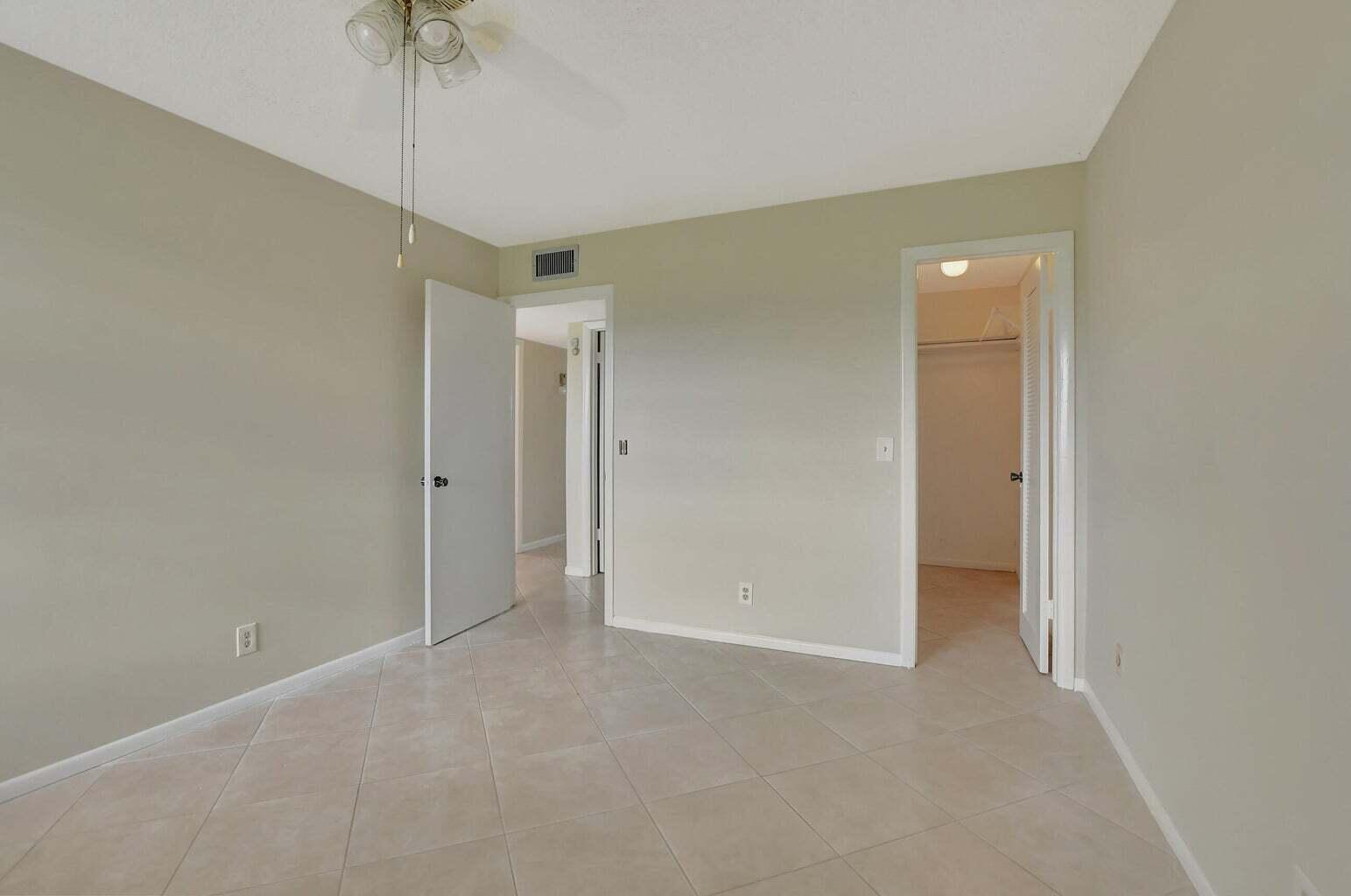 187 Normandy D Property Photo 16