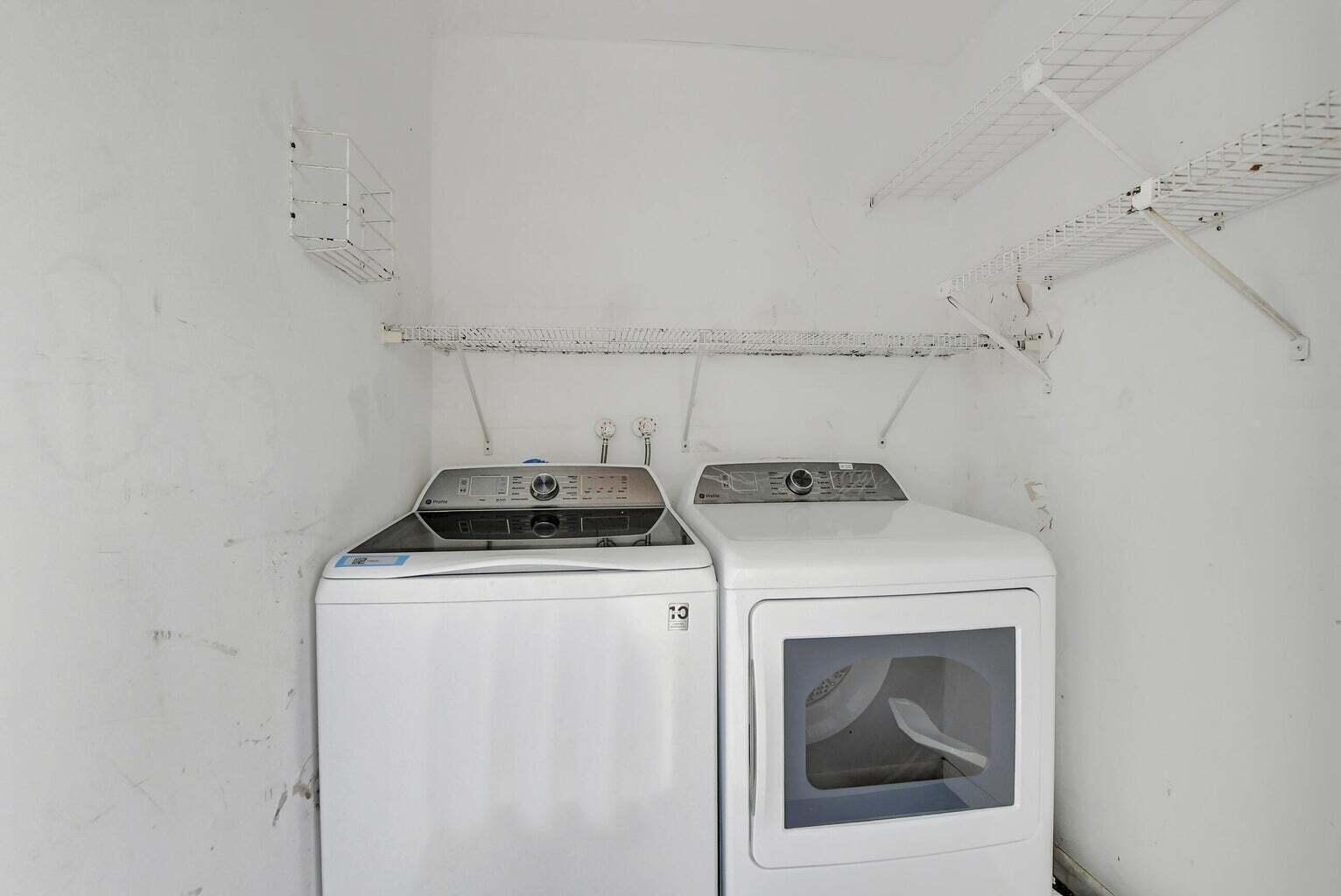 187 Normandy D Property Photo 24