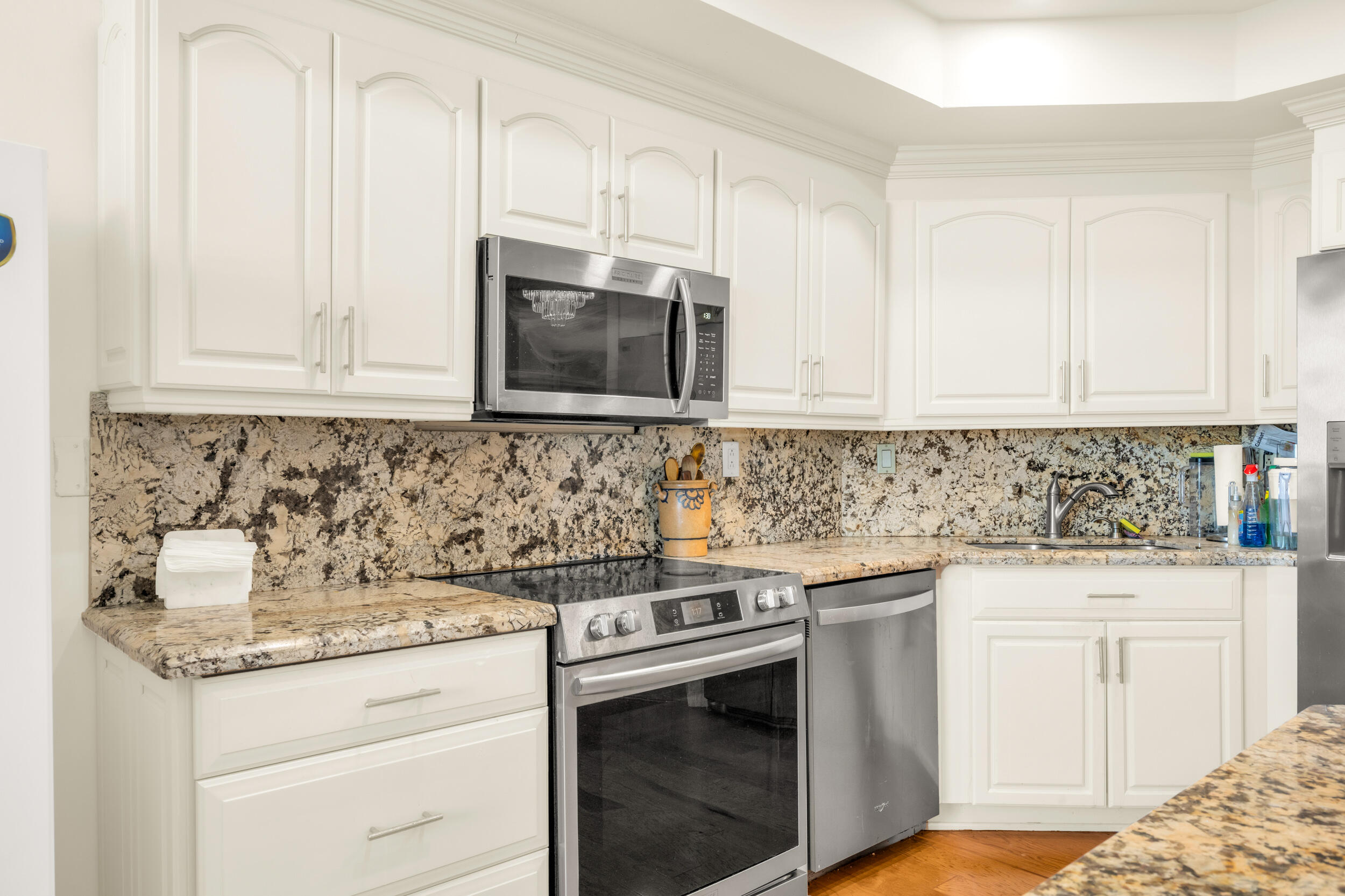 1300 S Ocean Boulevard 906 Property Photo 11
