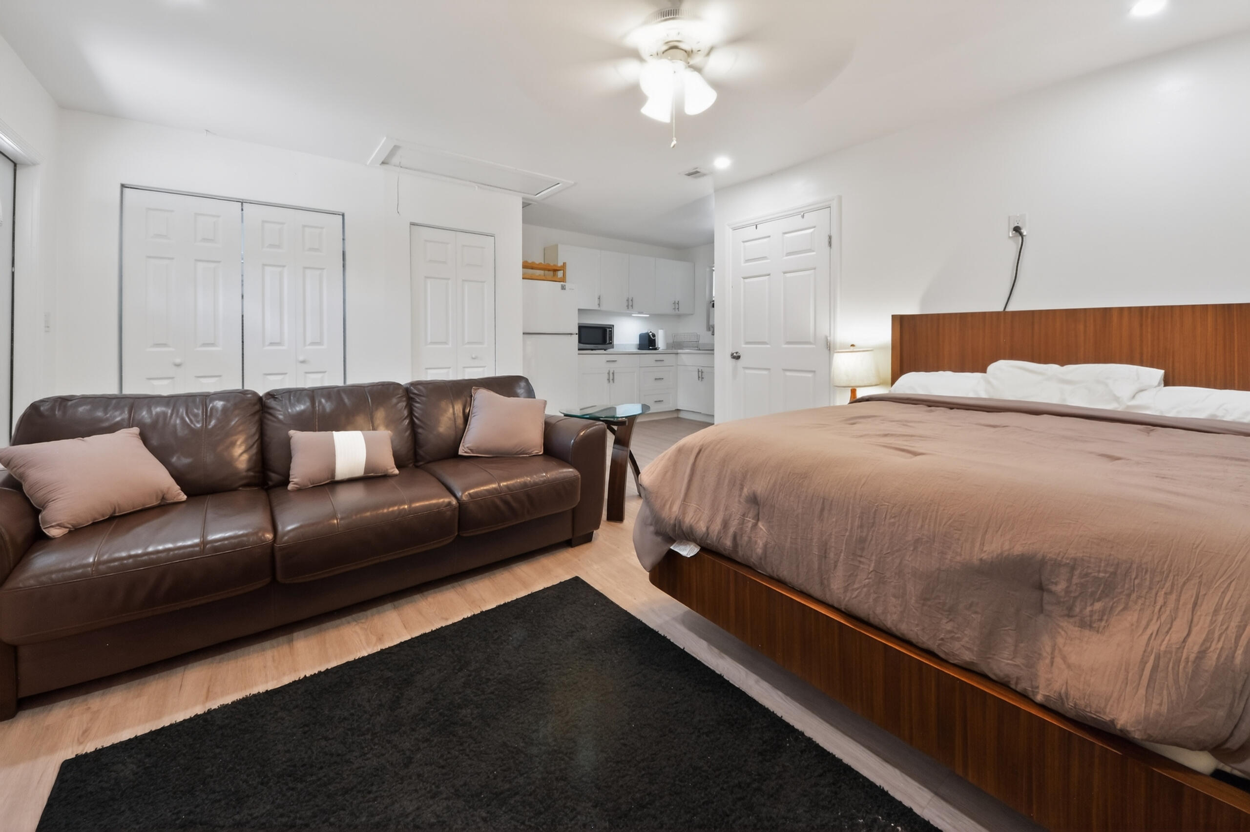 10754 Tamis Trail Unit B Property Photo 2