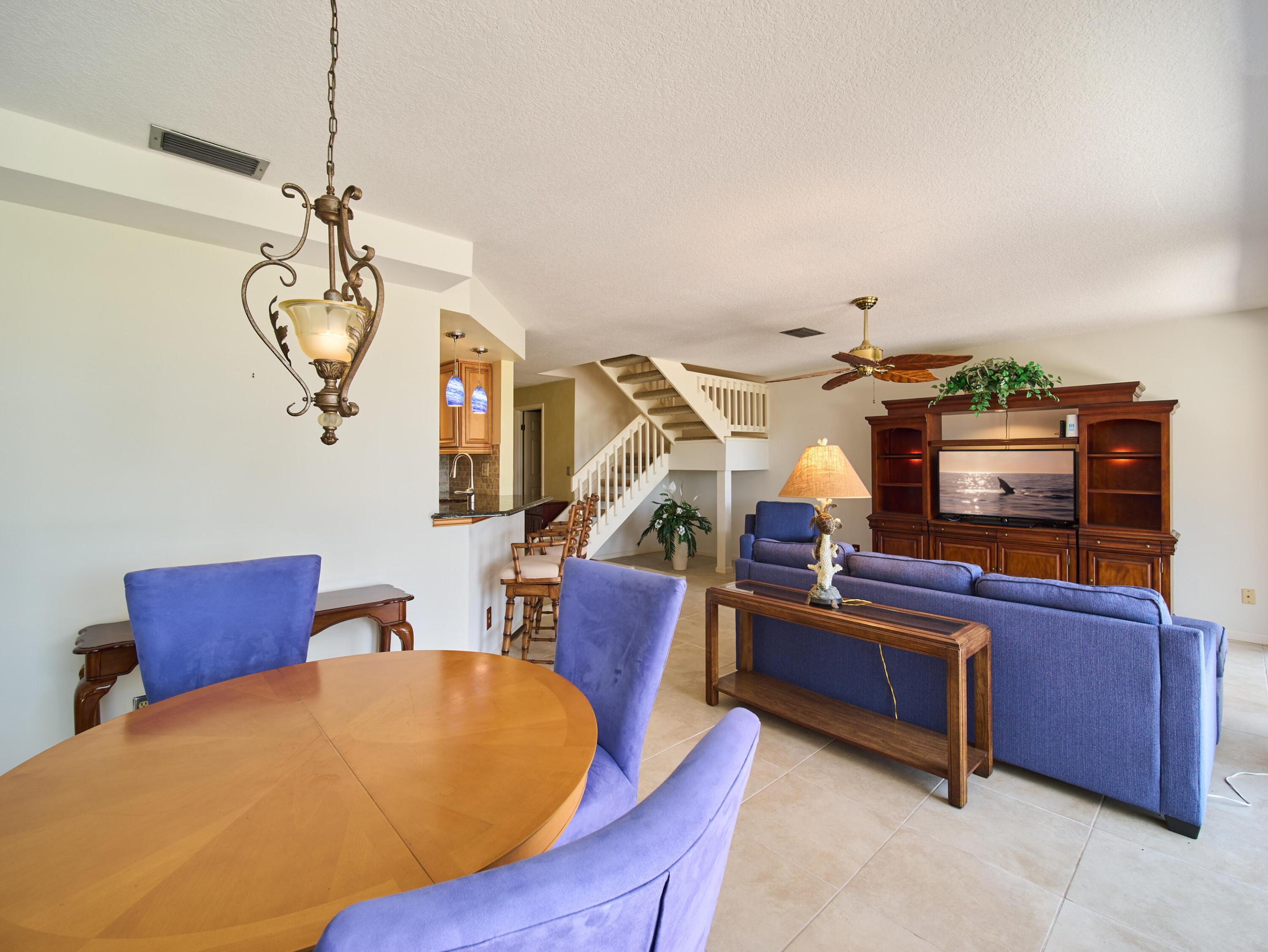 832 Windermere Way Property Photo 8
