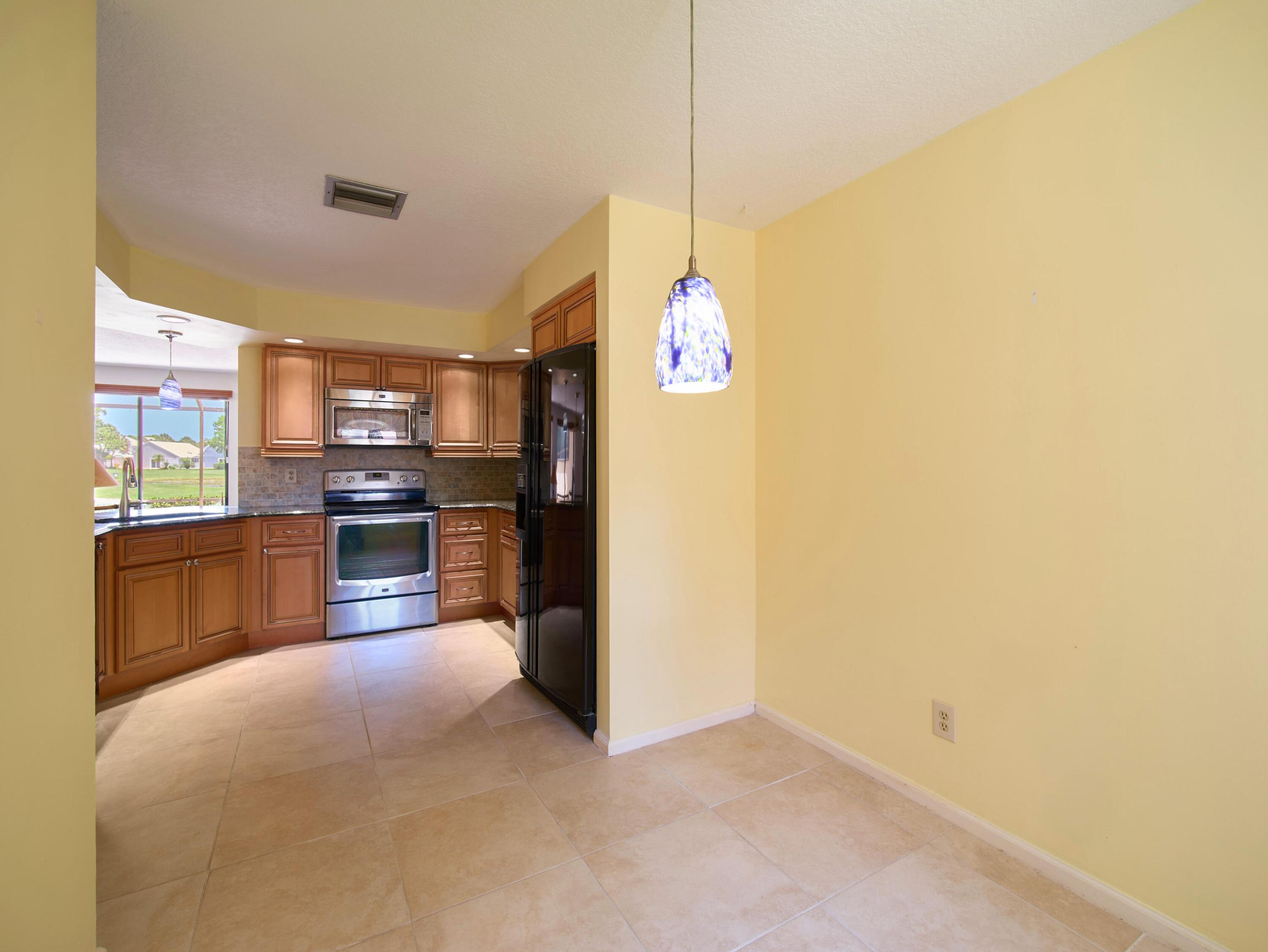 832 Windermere Way Property Photo 11