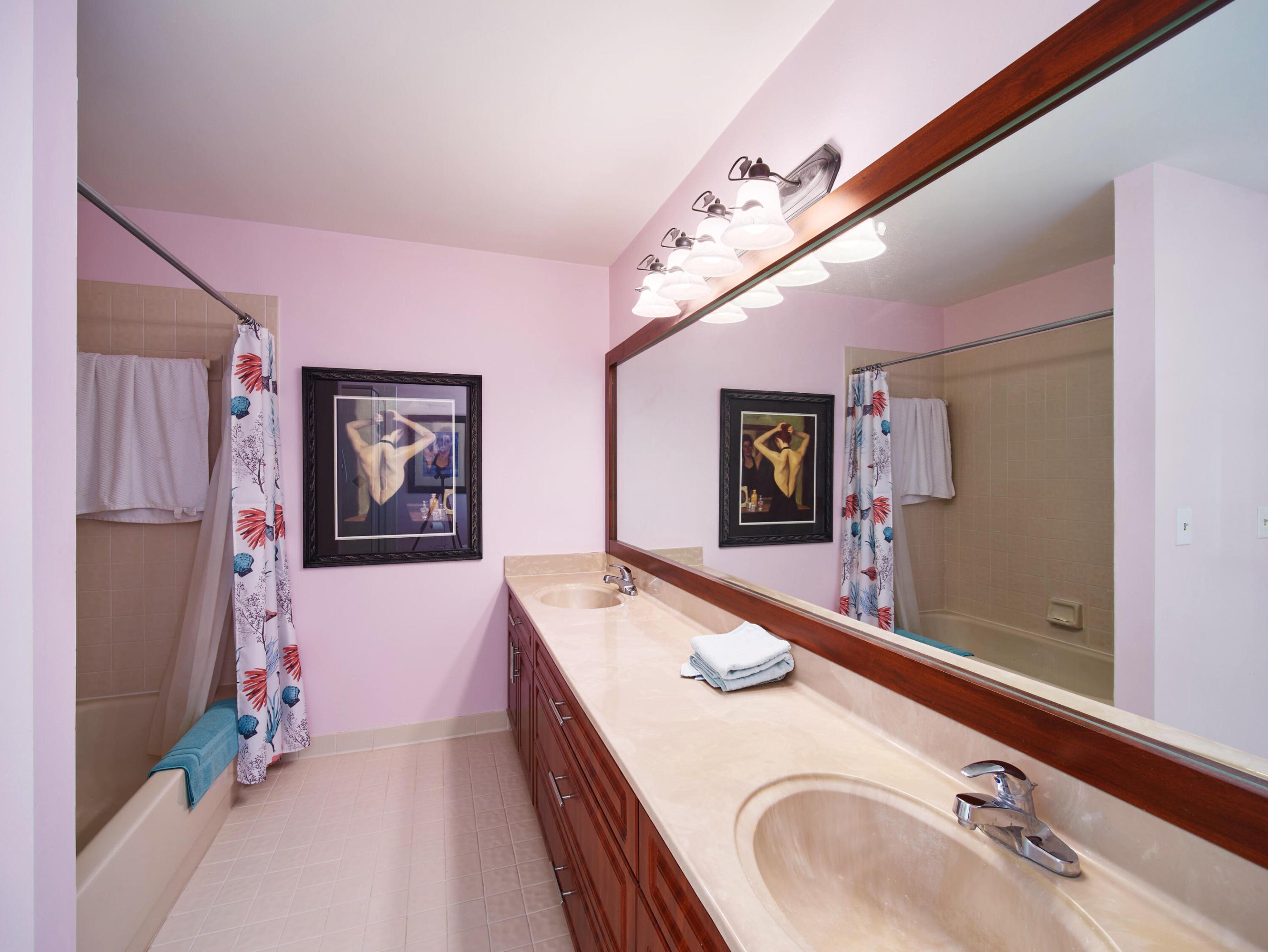 832 Windermere Way Property Photo 24