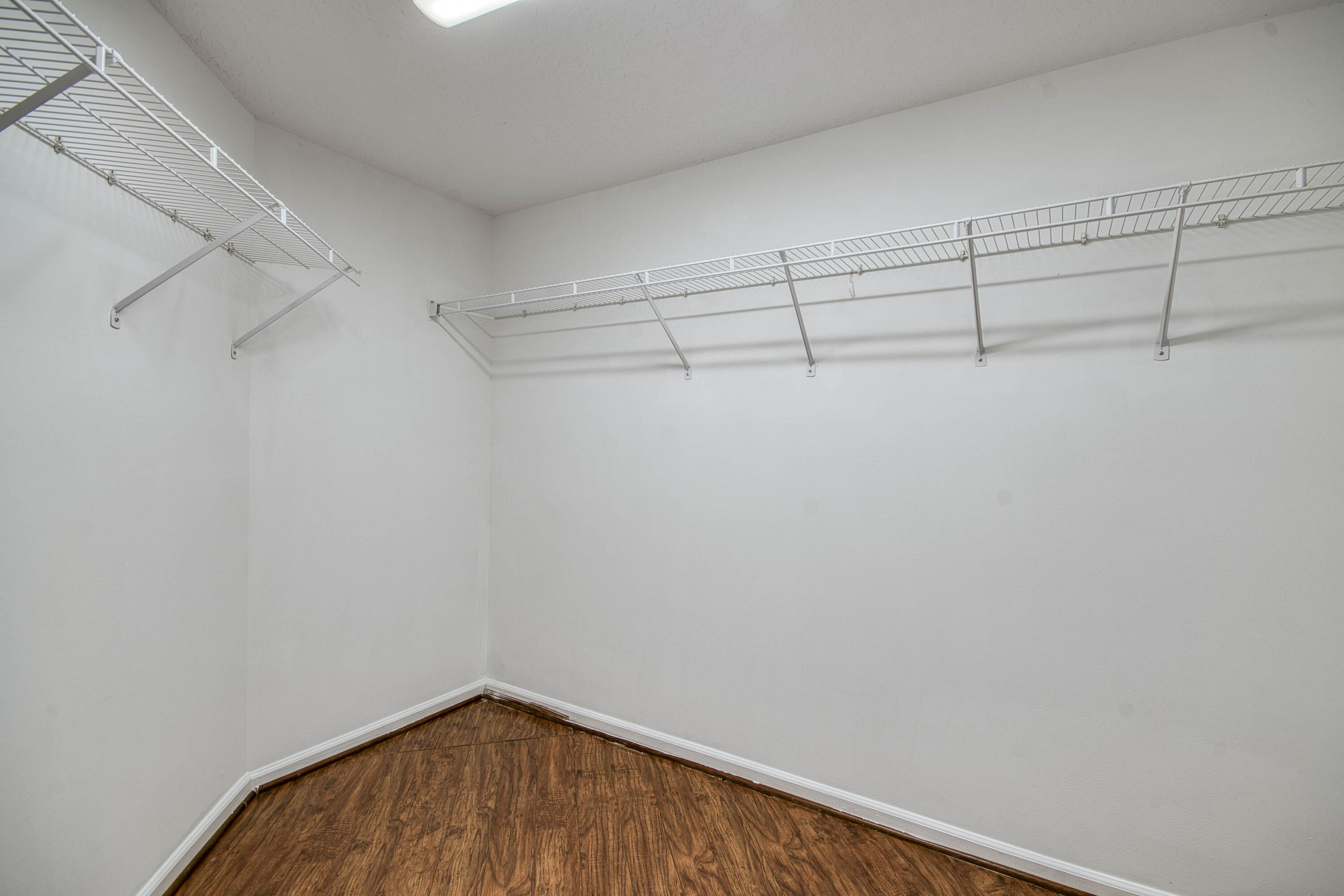 252 Moccasin Trail W Property Photo 14