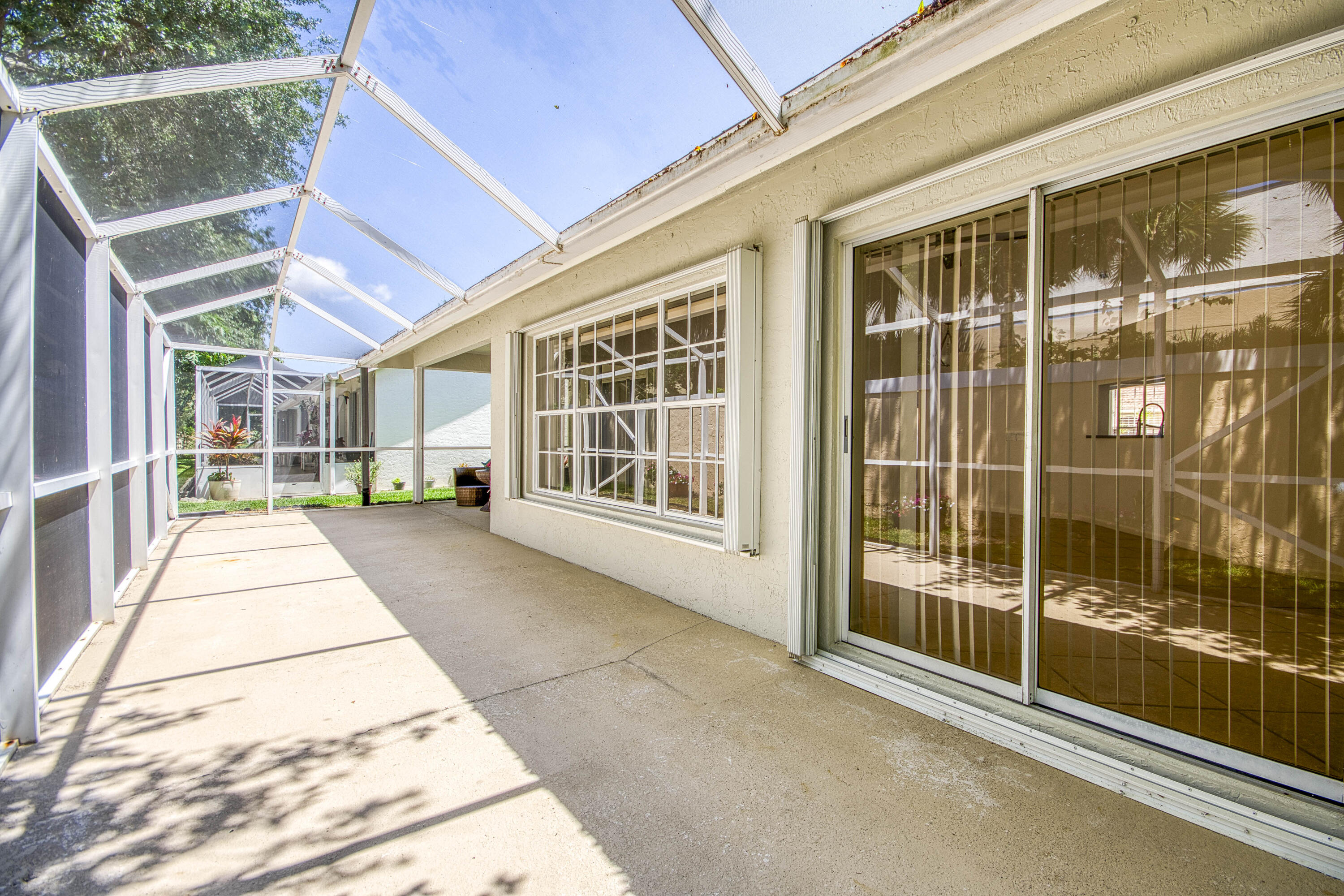 252 Moccasin Trail W Property Photo 25