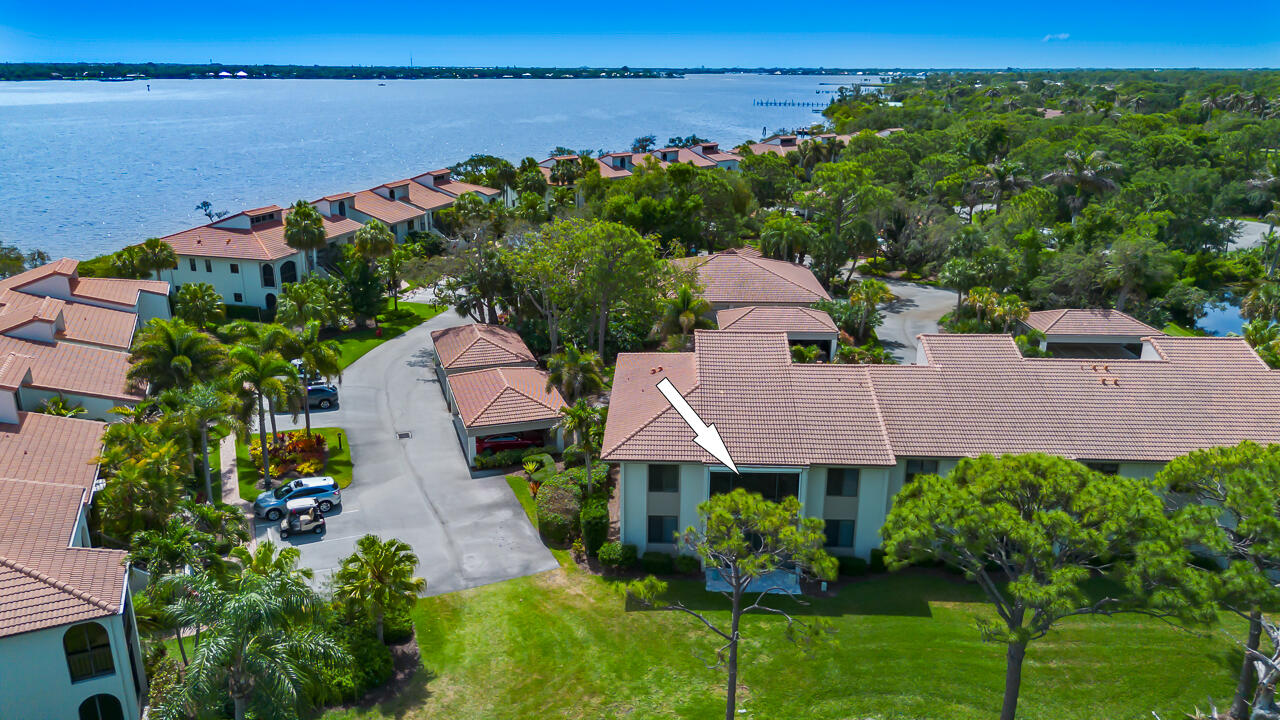 2516 Nw Seagrass Drive 8b Property Photo 10