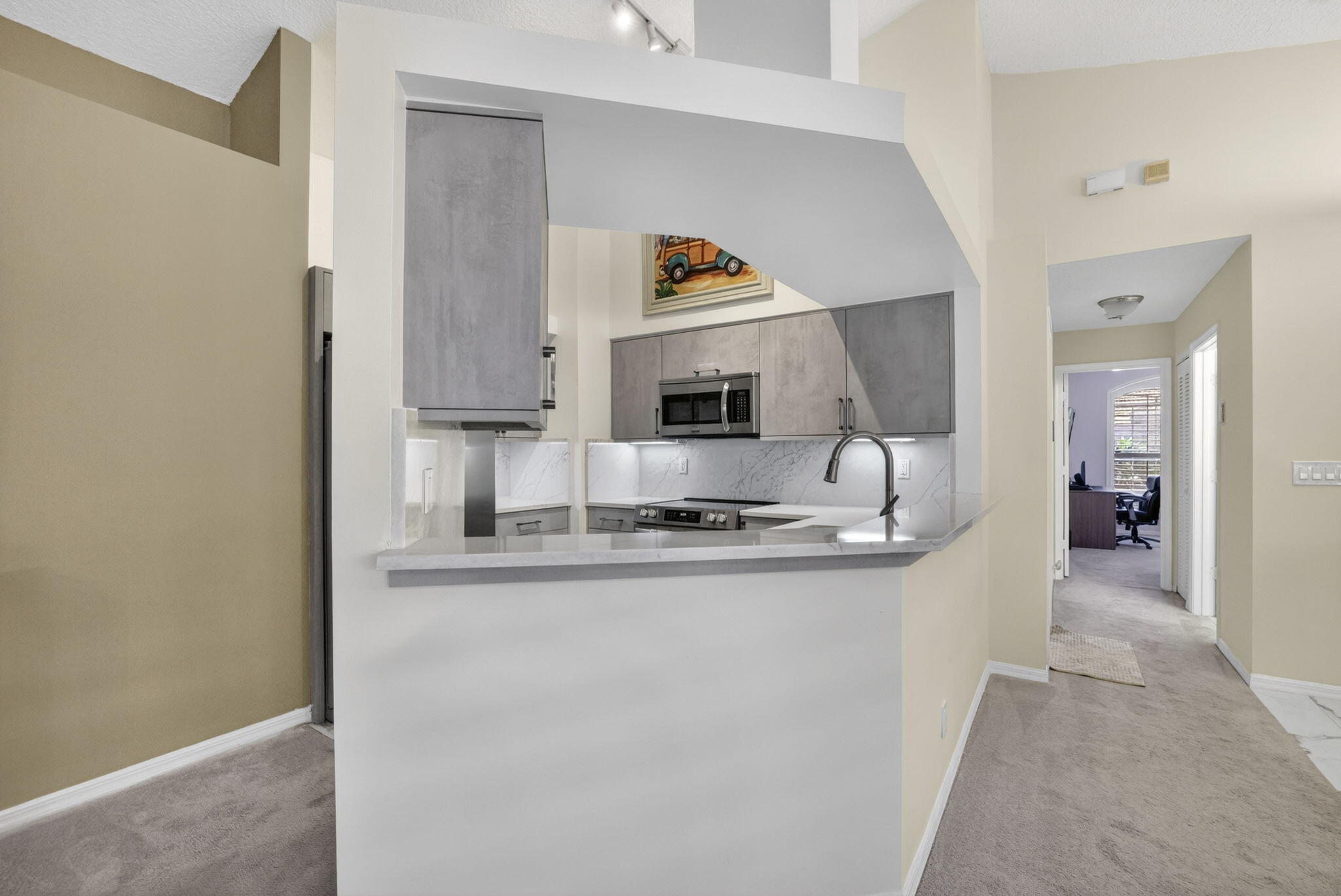 2097 Bonisle Circle Property Photo 7