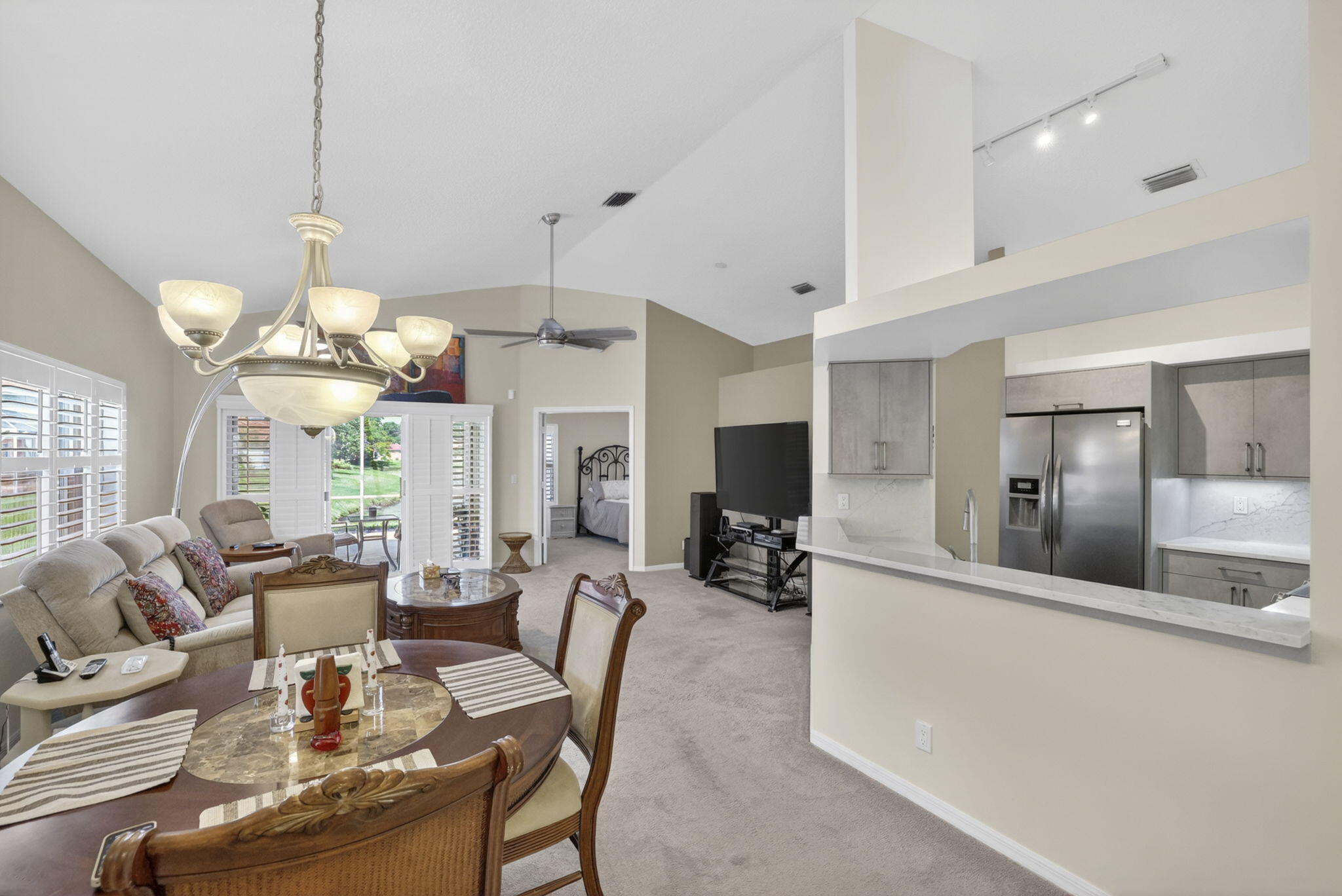 2097 Bonisle Circle Property Photo 10