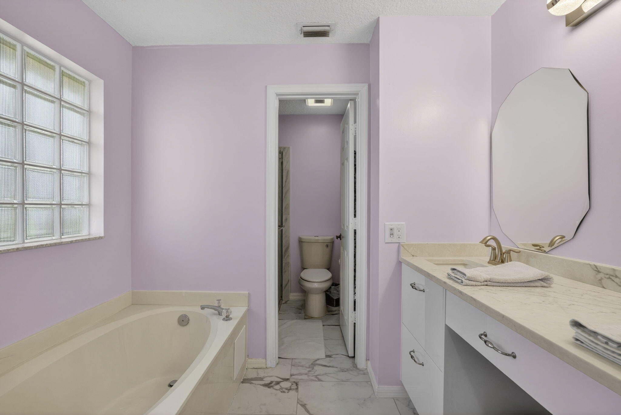 2097 Bonisle Circle Property Photo 15