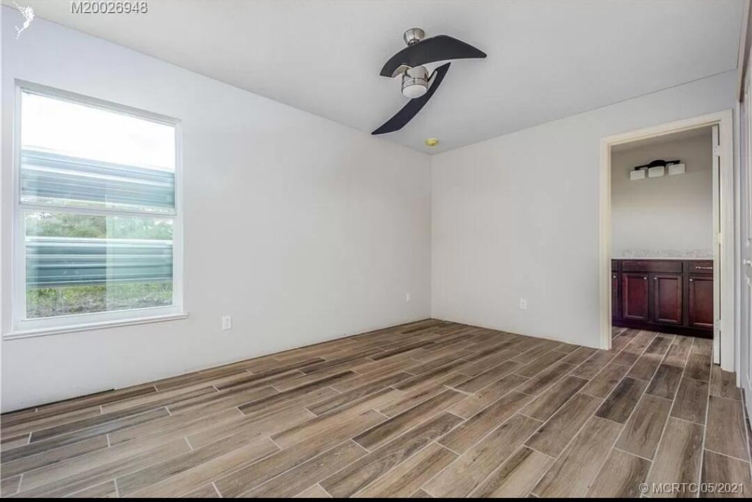 170 Sw Pilsner Circle Property Photo 8
