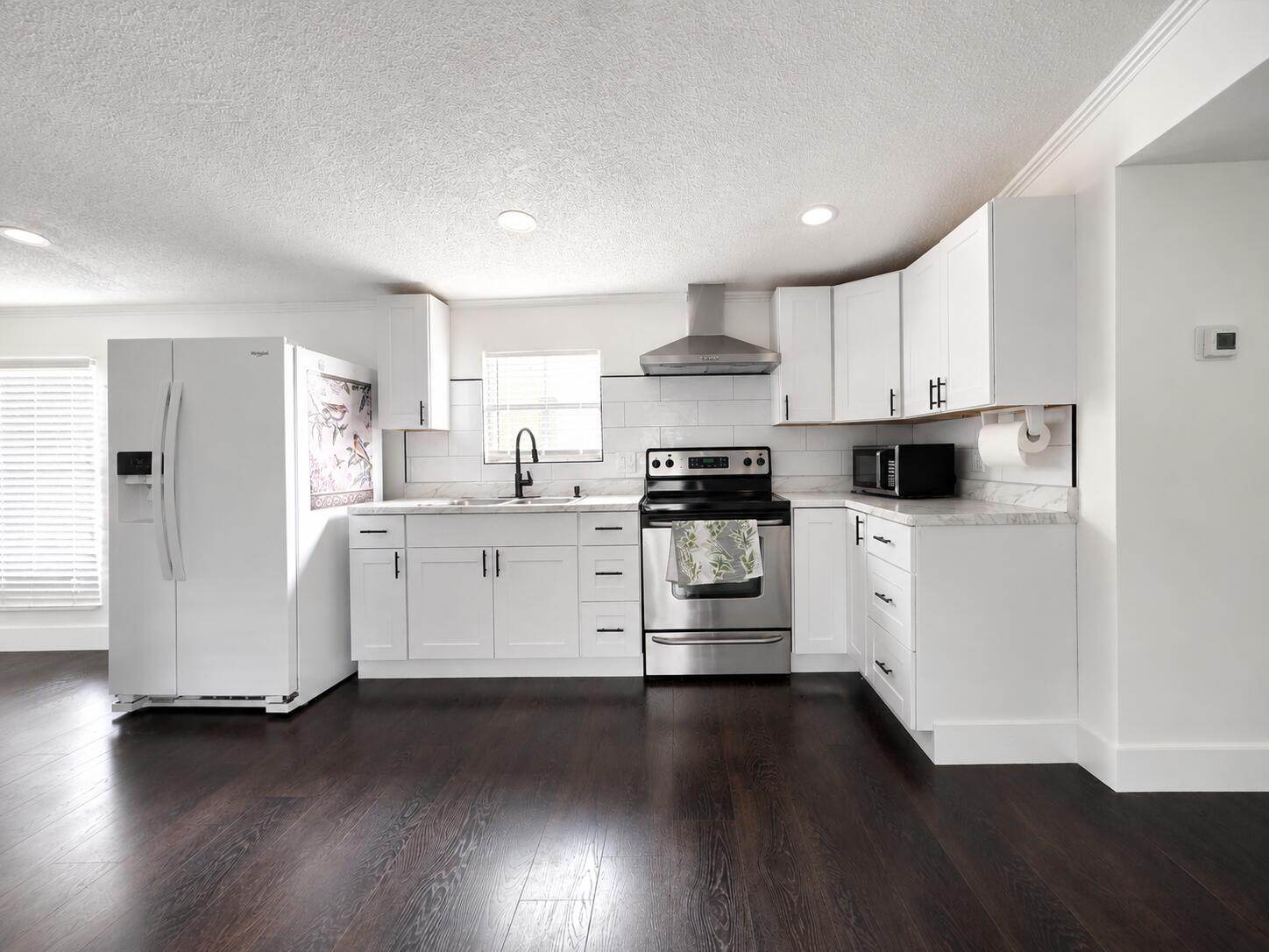 182 Plantation Boulevard Property Photo 3
