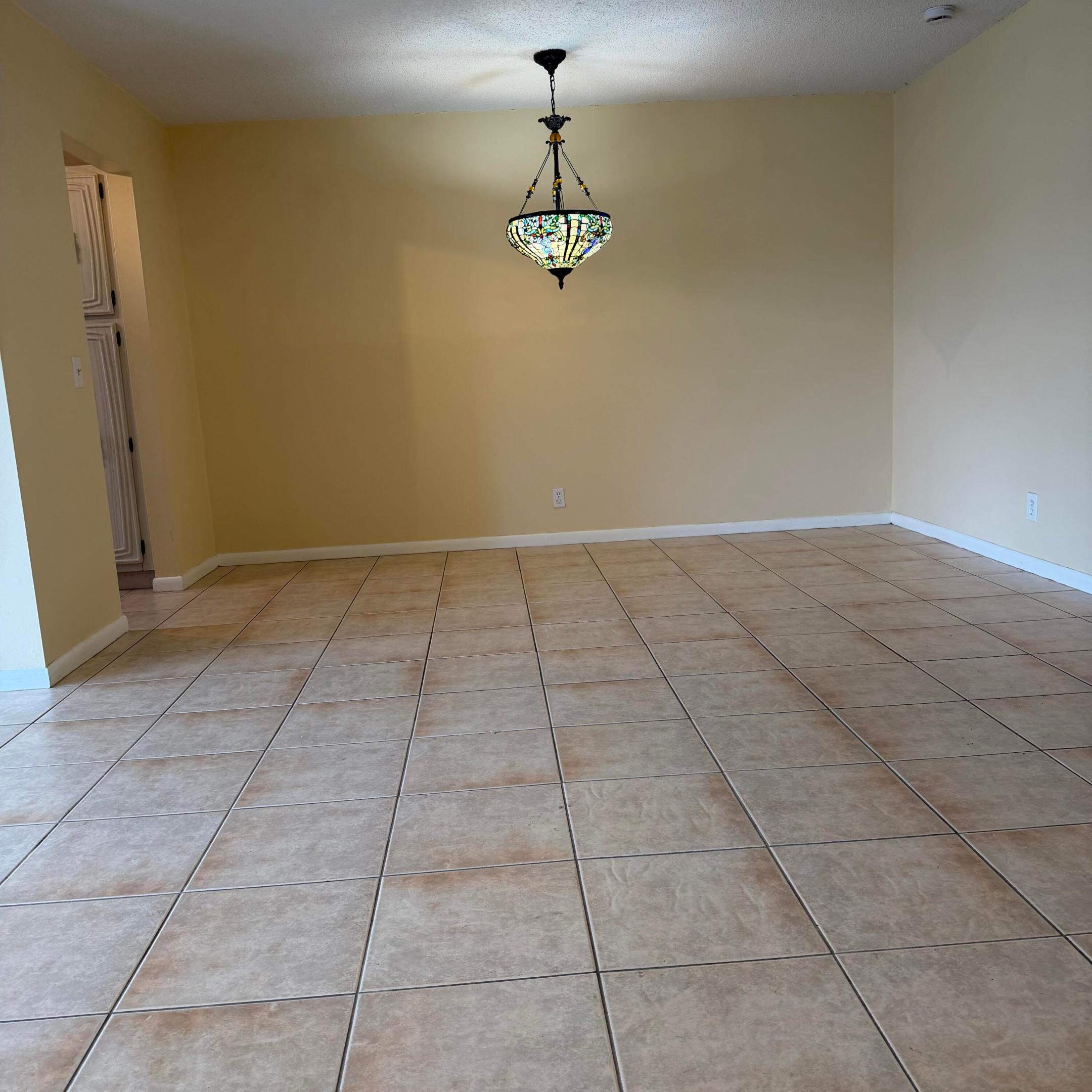 707 High Point Boulevard N Unit C Property Photo 3