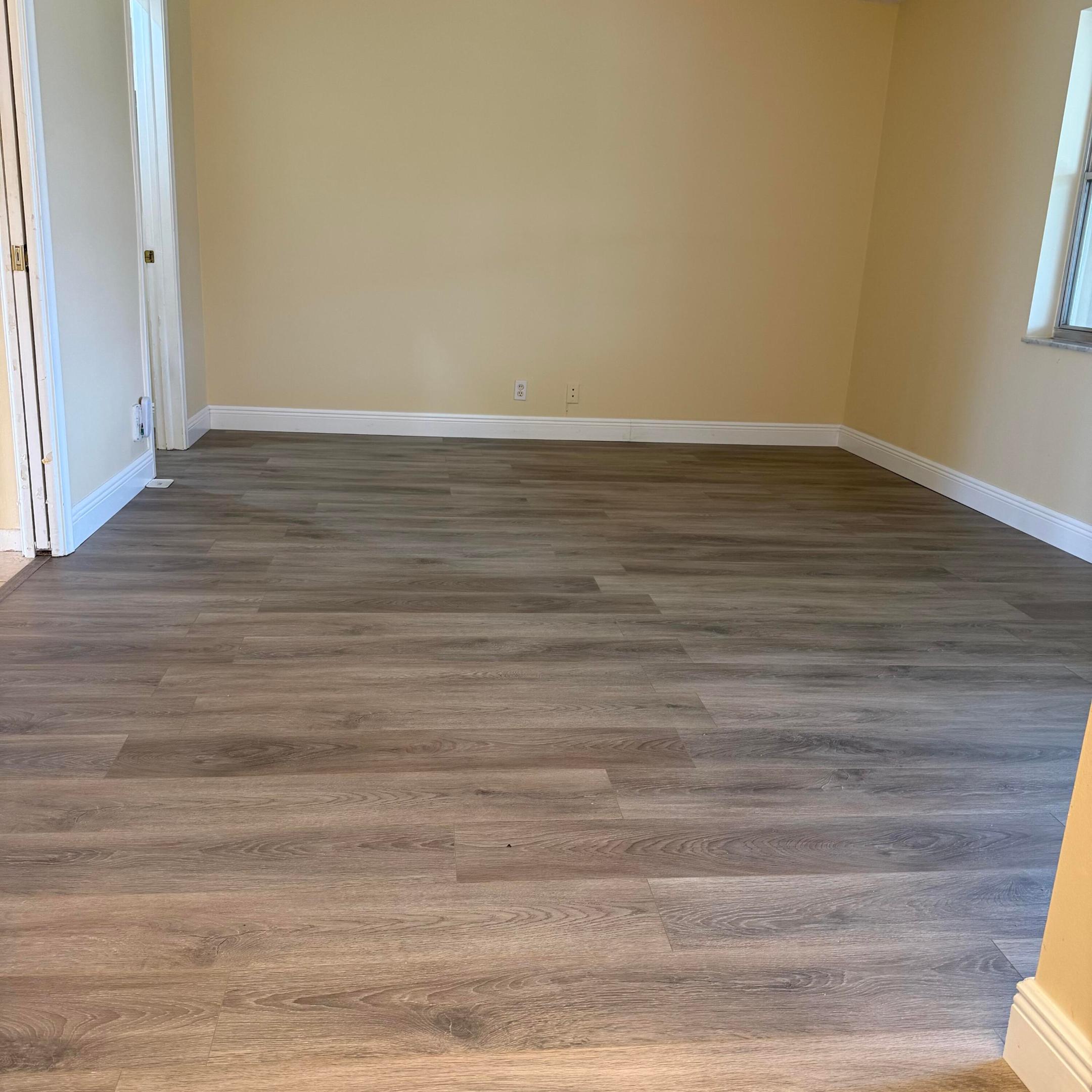 707 High Point Boulevard N Unit C Property Photo 12